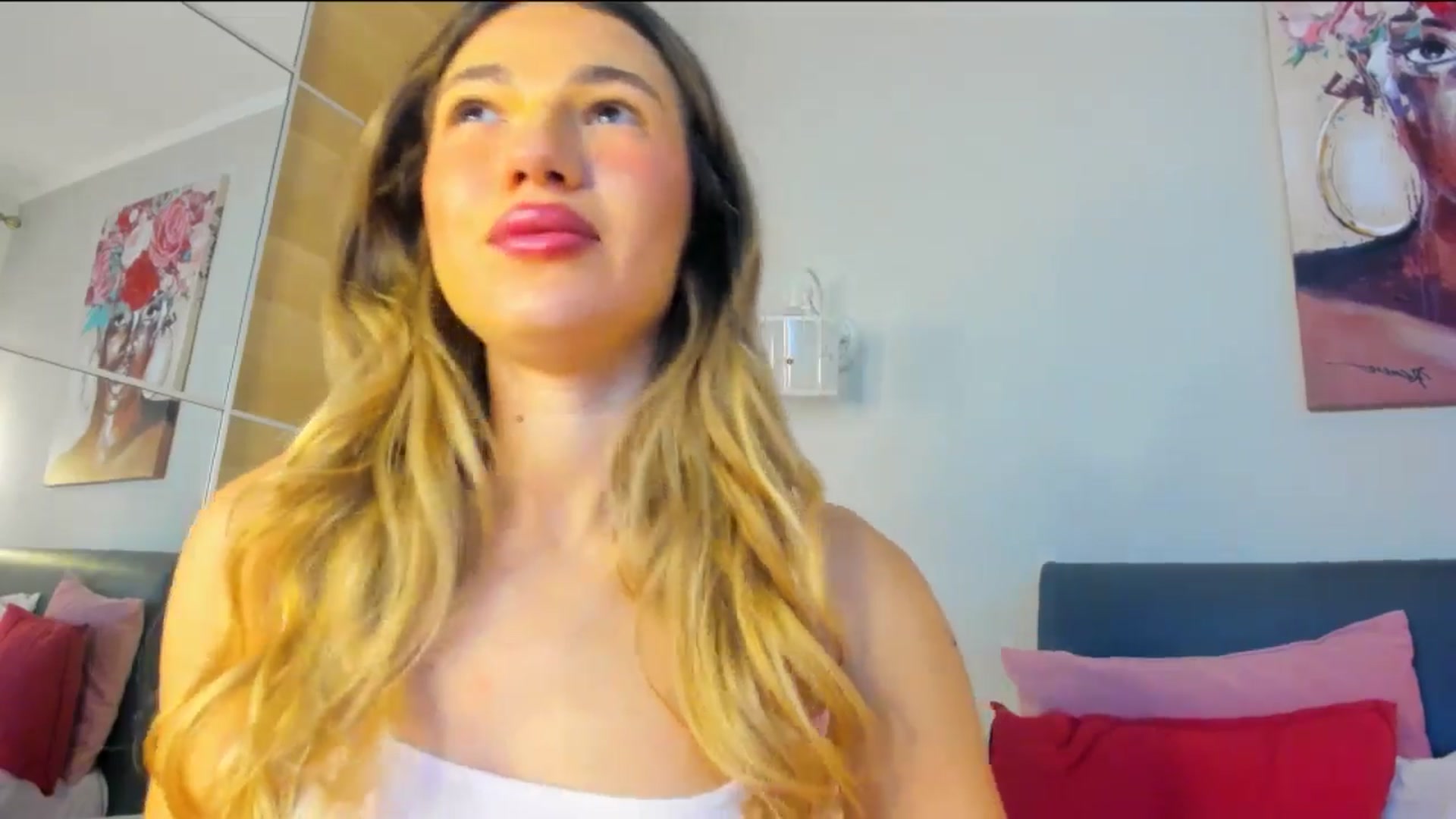 Gallery image thumbnail from Dariadely's myfreecams stream on, 01/11/2026, 10:18 image 17 of 20