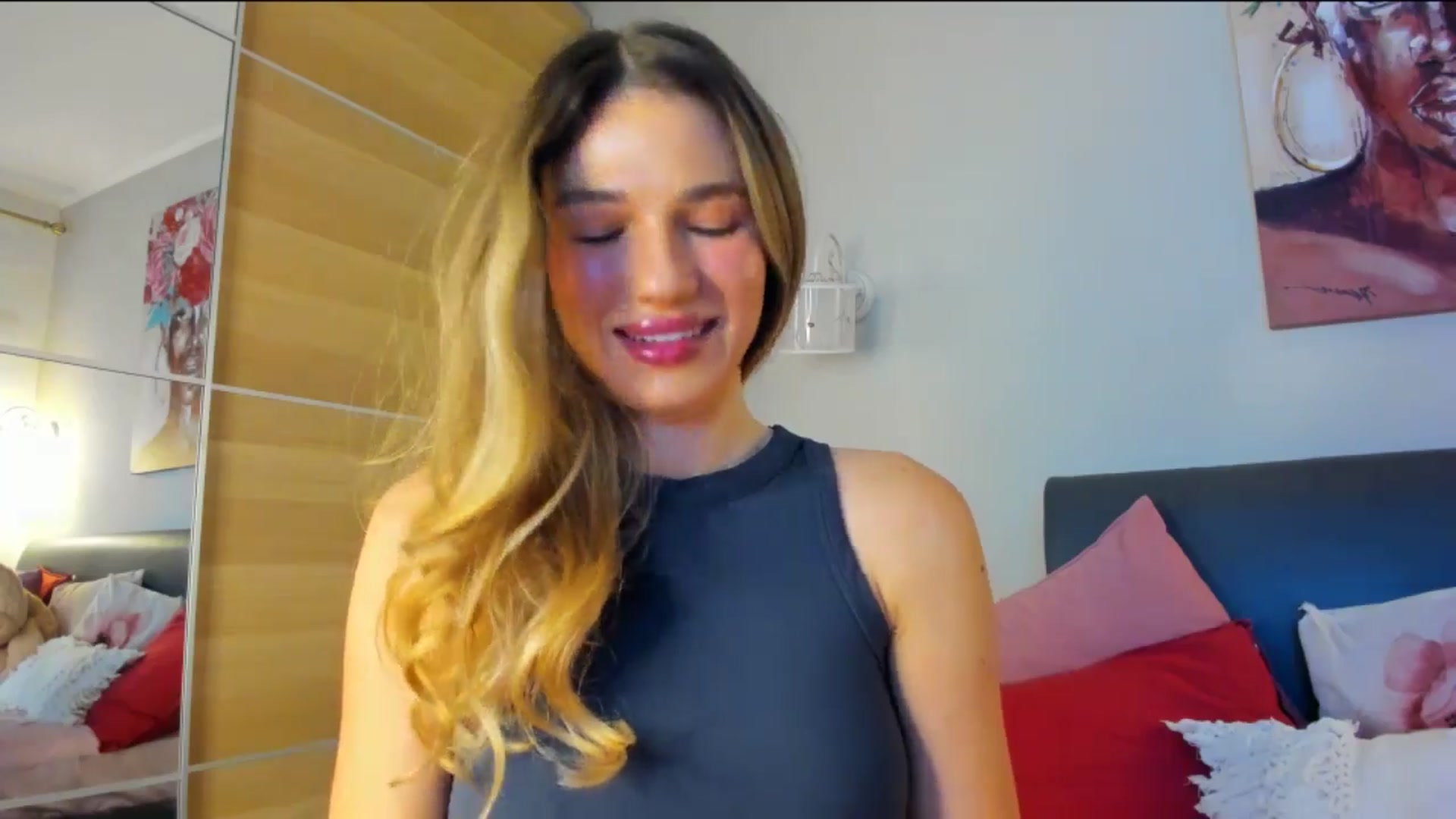 Gallery image thumbnail from Dariadely's myfreecams stream on, 01/15/2026, 17:17 image 13 of 20