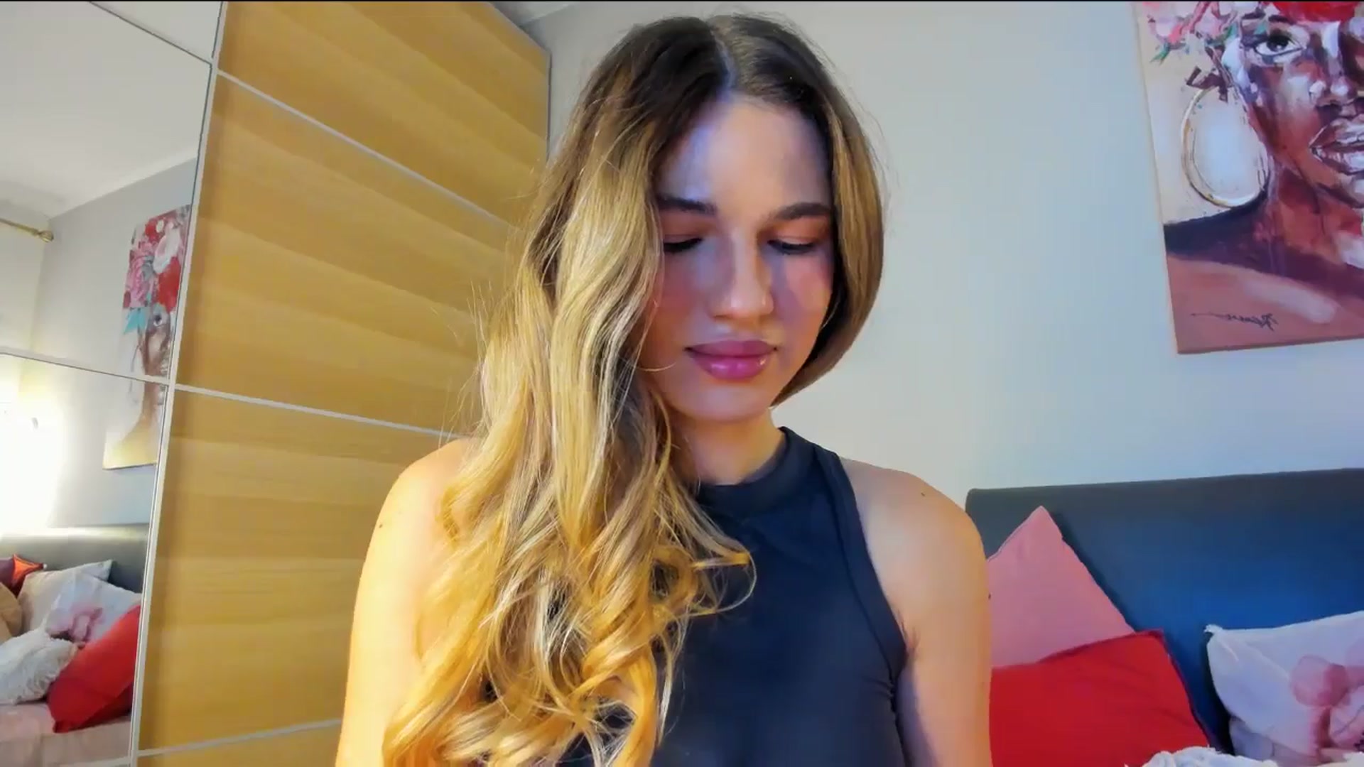 Gallery image thumbnail from Dariadely's myfreecams stream on, 01/15/2026, 18:05 image 13 of 20