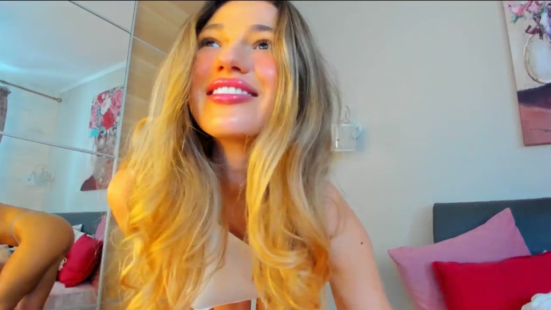 Gallery image thumbnail from Dariadely's myfreecams stream on, 01/16/2026, 11:06 image 18 of 20