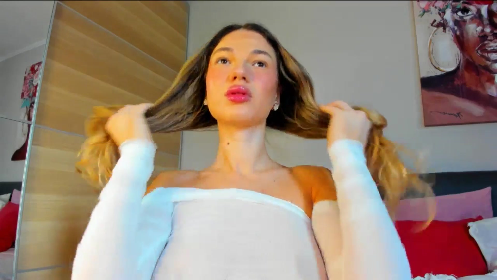 Gallery image thumbnail from Dariadely's myfreecams stream on, 01/18/2026, 08:42 image 18 of 20