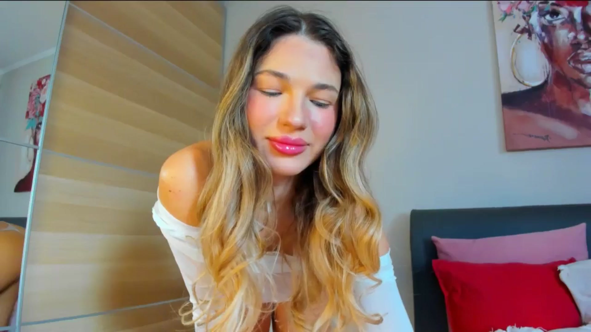 Gallery image thumbnail from Dariadely's myfreecams stream on, 01/18/2026, 08:42 image 12 of 20