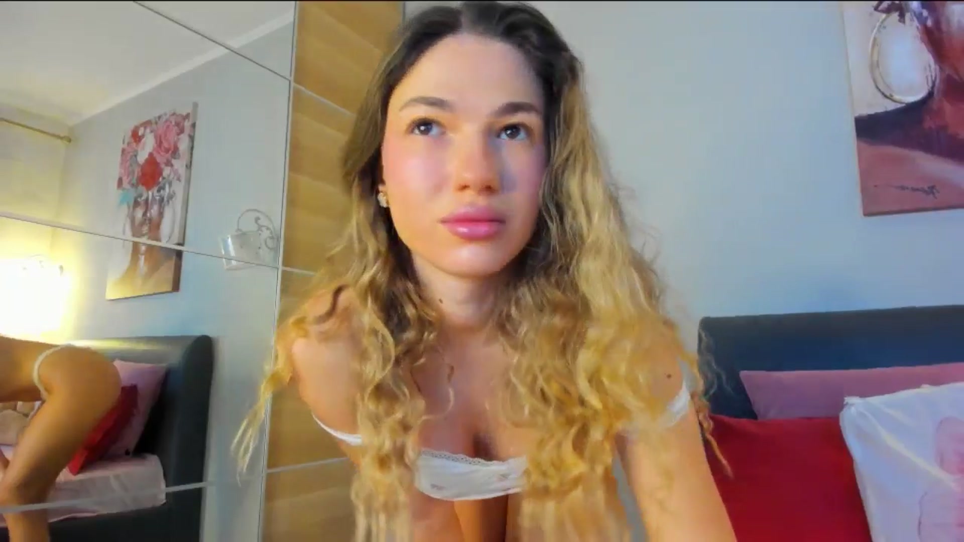 Gallery image thumbnail from Dariadely's myfreecams stream on, 01/22/2026, 09:11 image 15 of 20