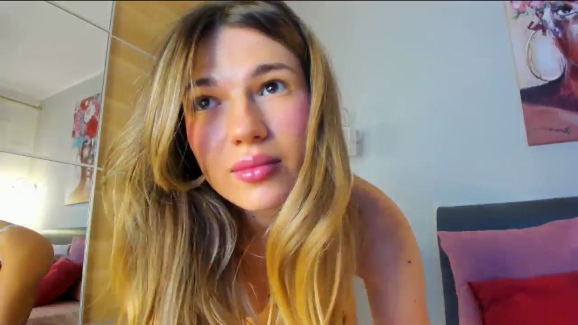 Gallery image thumbnail from Dariadely's myfreecams stream on, 01/22/2026, 19:38 image 18 of 20