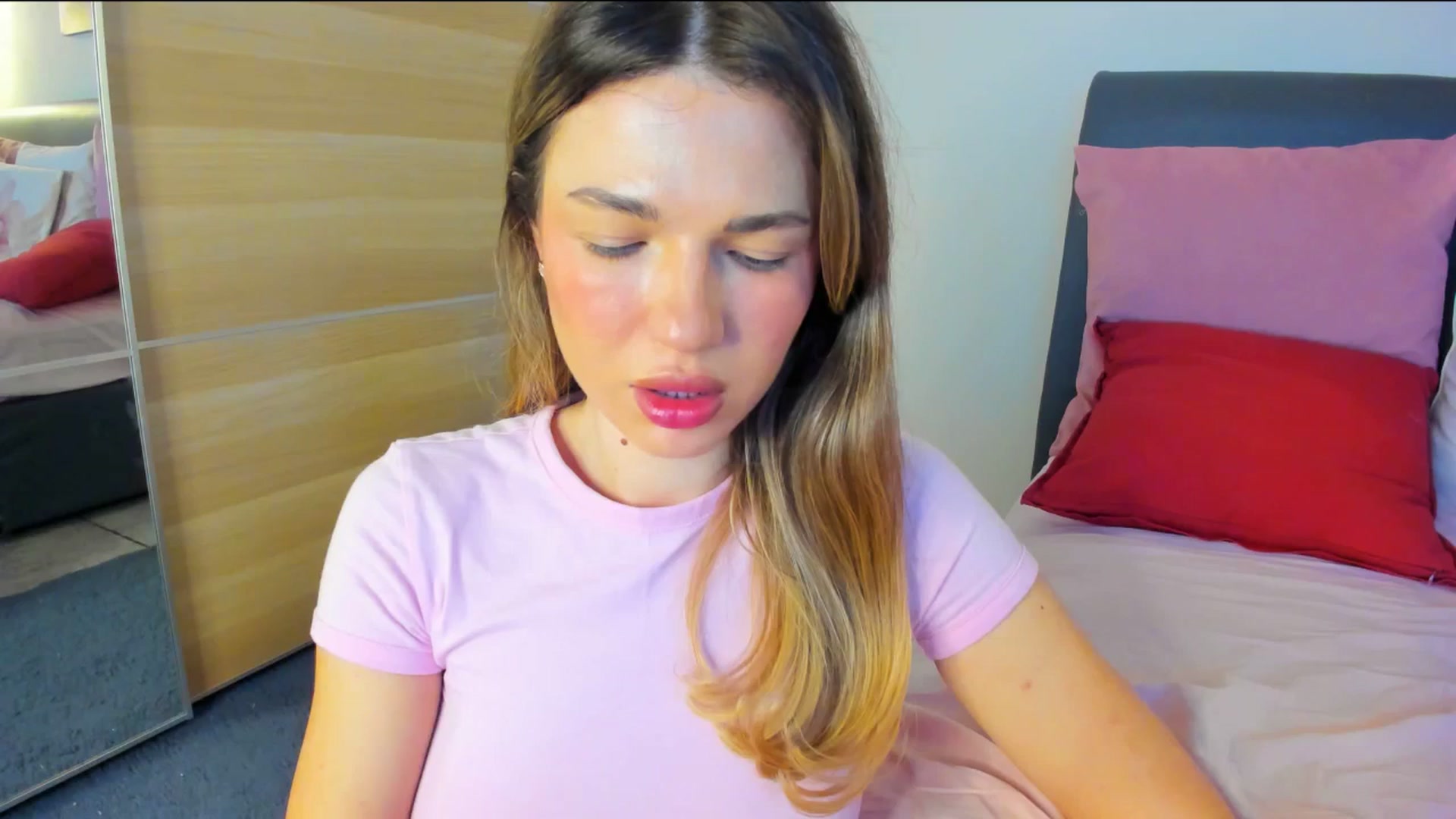 Gallery image thumbnail from Dariadely's myfreecams stream on, 01/23/2026, 09:03 image 3 of 20