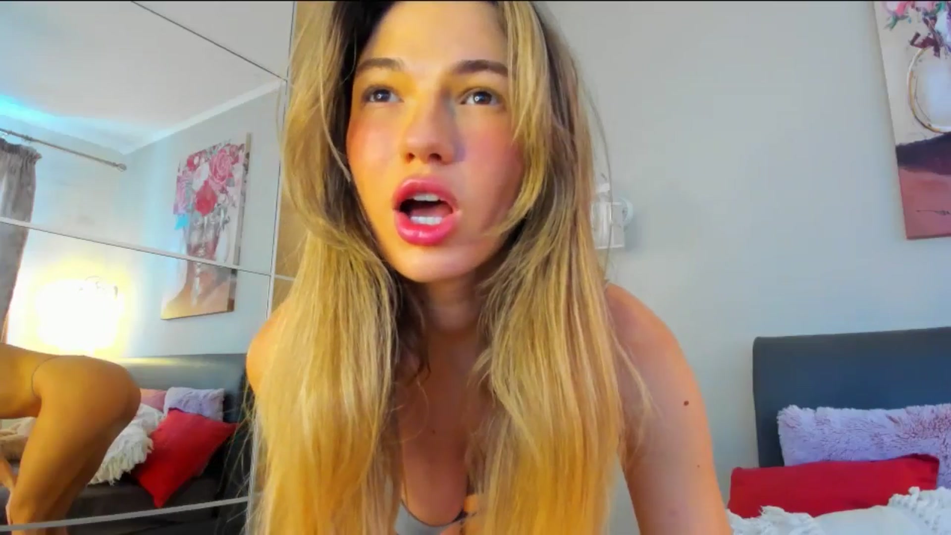 Gallery image thumbnail from Dariadely's myfreecams stream on, 01/29/2026, 10:26 image 7 of 20