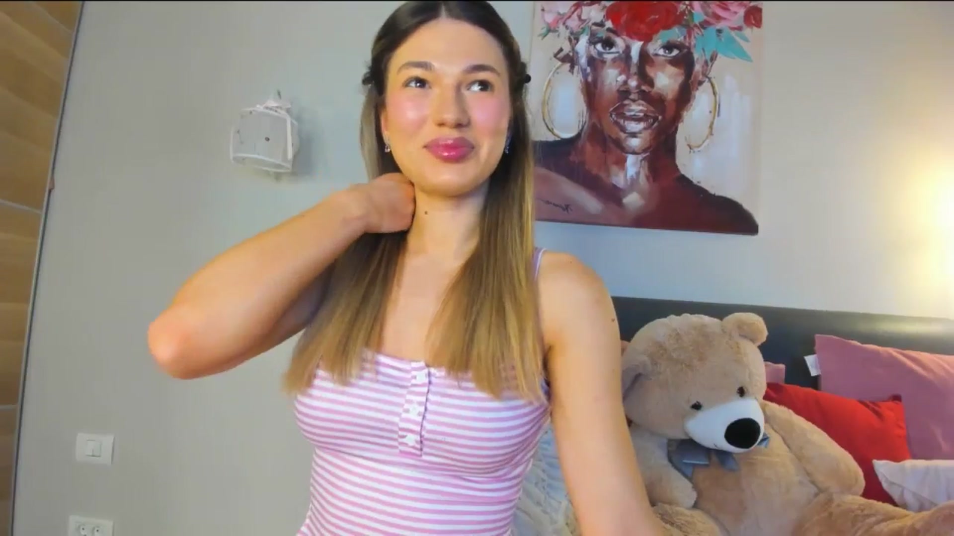 Gallery image thumbnail from Dariadely's myfreecams stream on, 02/05/2026, 16:33 image 7 of 20