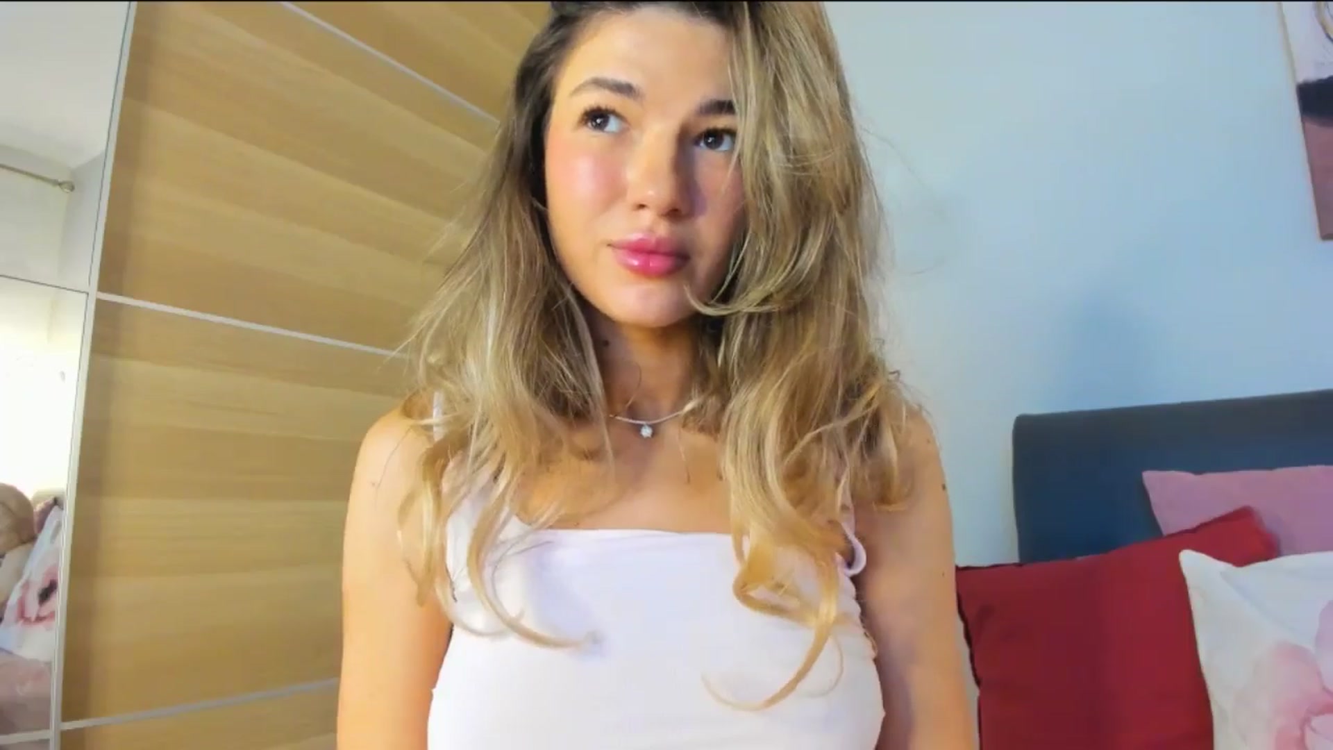 Gallery image thumbnail from Dariadely's myfreecams stream on, 02/13/2026, 09:52 image 7 of 20