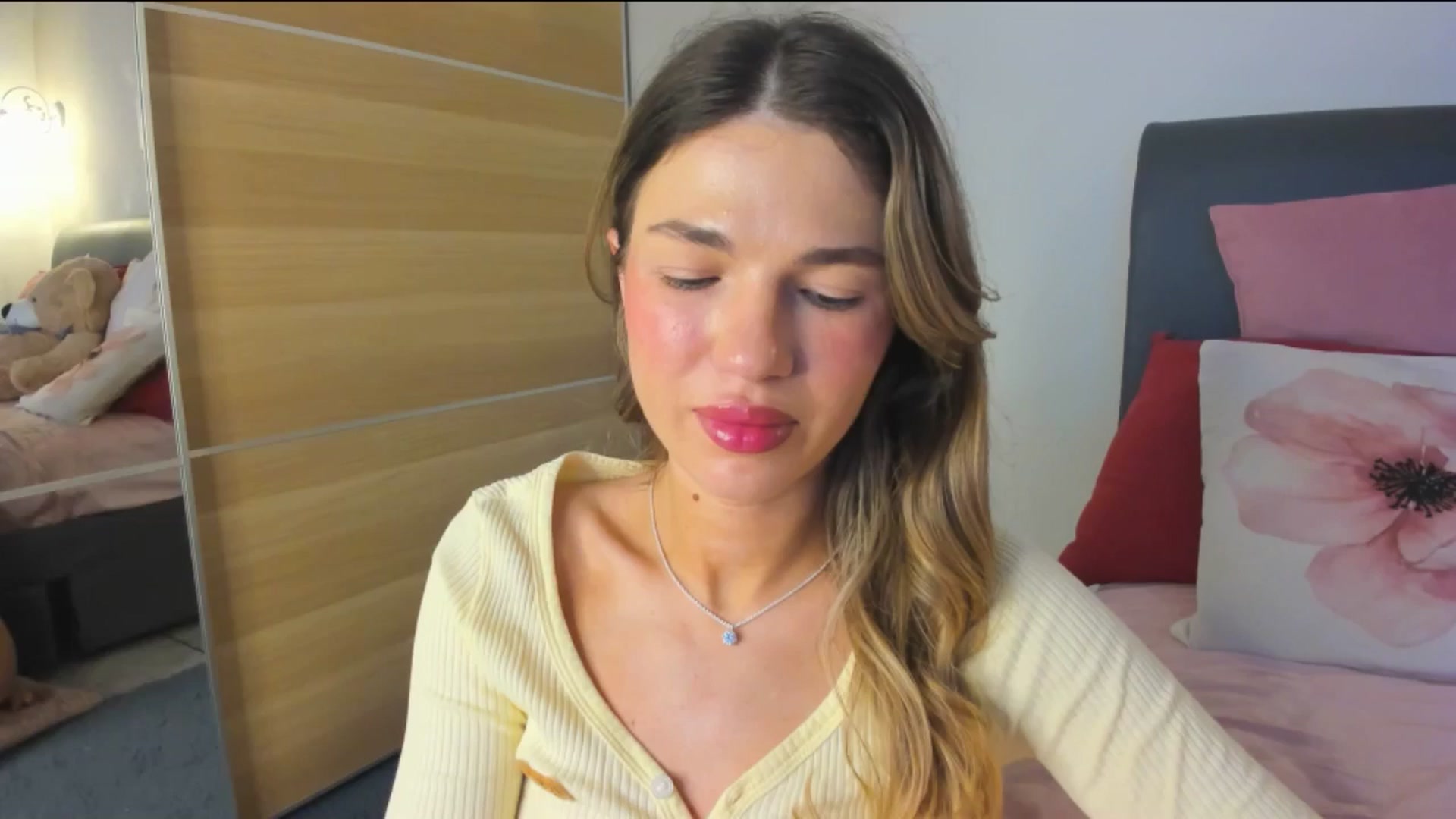 Gallery image thumbnail from Dariadely's myfreecams stream on, 02/17/2026, 15:48 image 2 of 20
