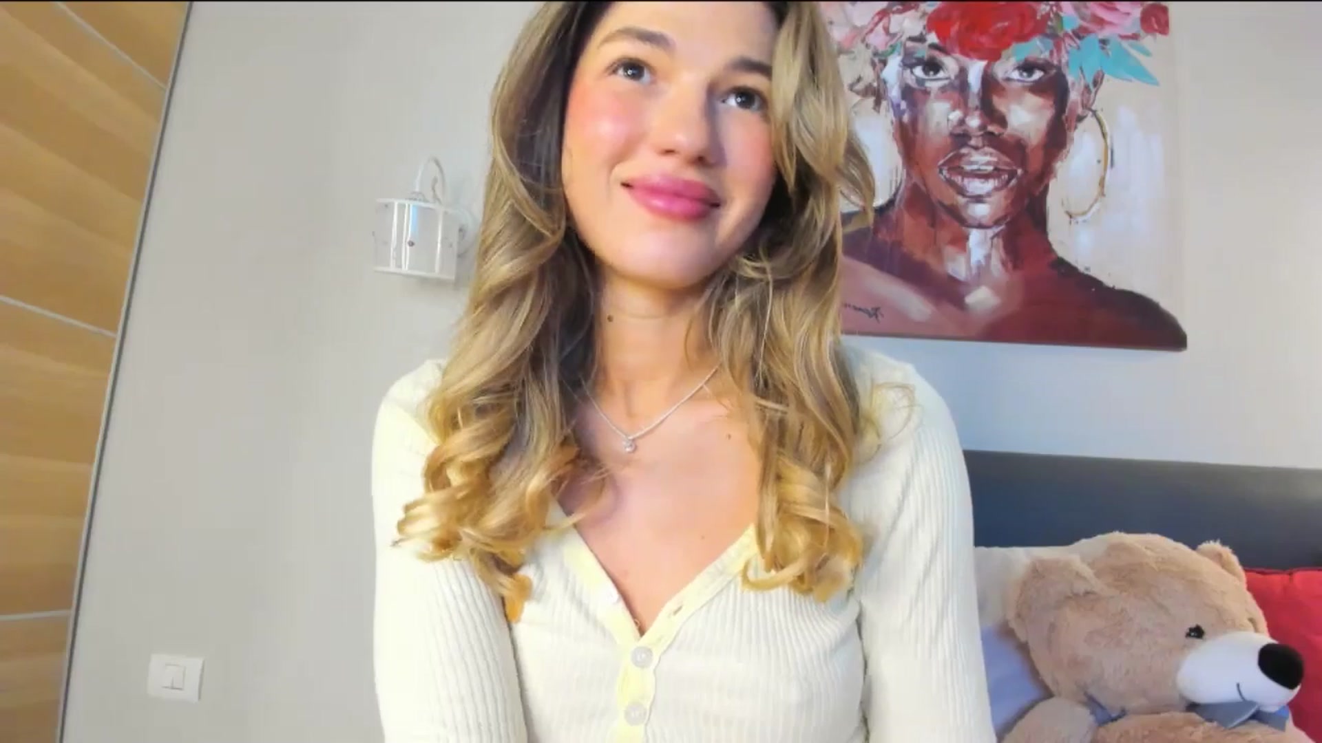 Gallery image thumbnail from Dariadely's myfreecams stream on, 02/17/2026, 16:41 image 3 of 20