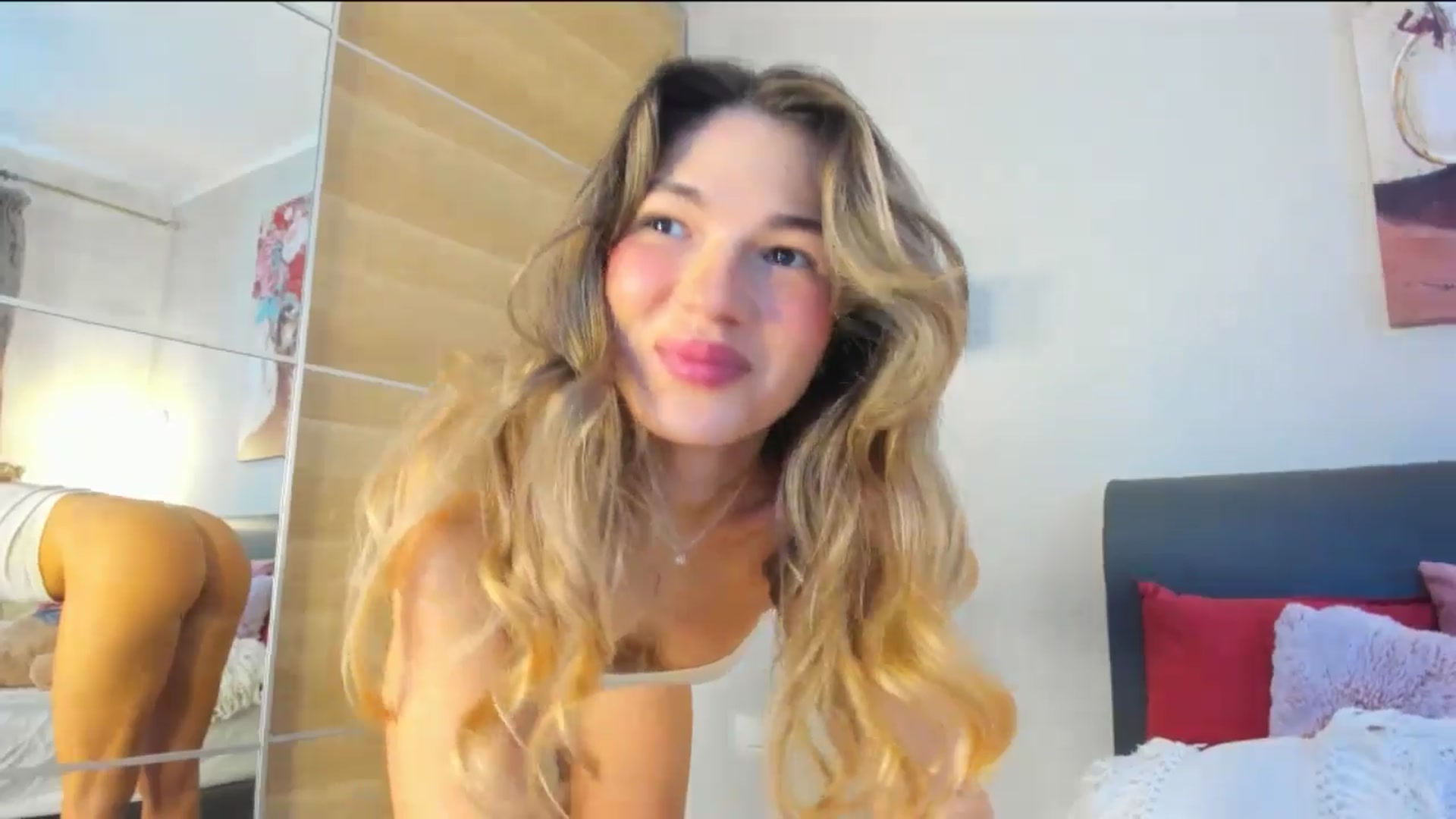 Gallery image thumbnail from Dariadely's myfreecams stream on, 02/19/2026, 09:34 image 7 of 20