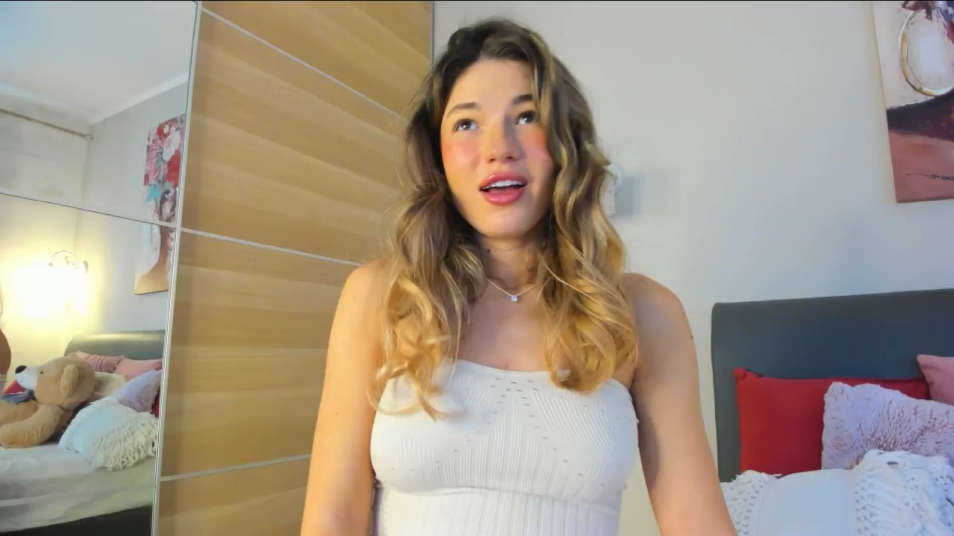 Gallery image thumbnail from Dariadely's myfreecams stream on, 02/19/2026, 09:34 image 1 of 20
