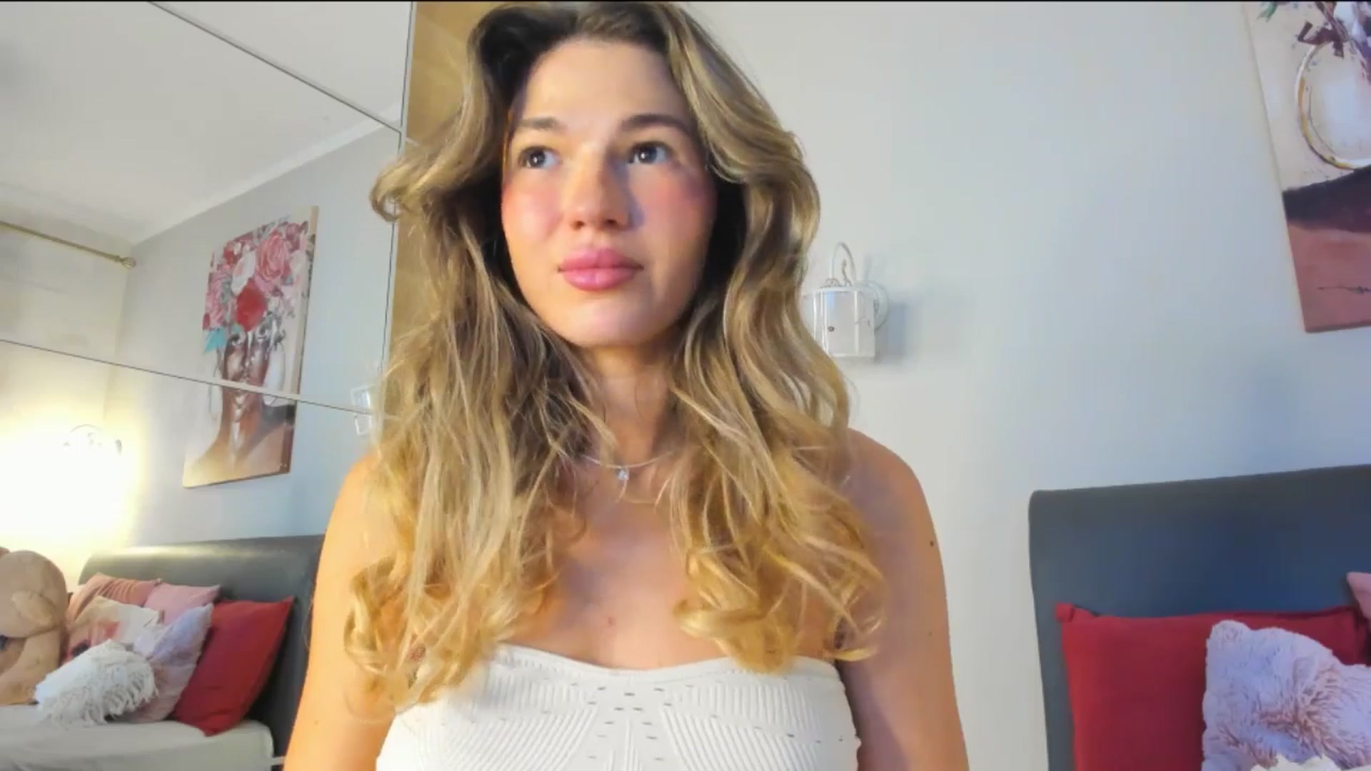 Gallery image thumbnail from Dariadely's myfreecams stream on, 02/19/2026, 12:59 image 17 of 20