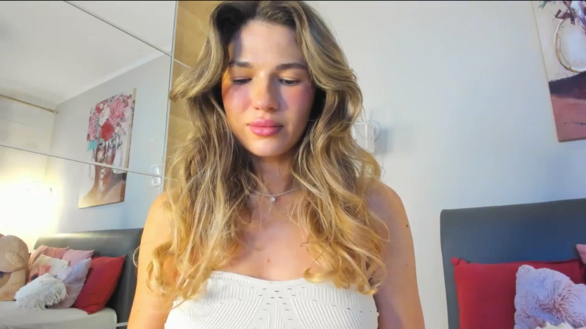 Gallery image thumbnail from Dariadely's myfreecams stream on, 02/19/2026, 12:59 image 18 of 20