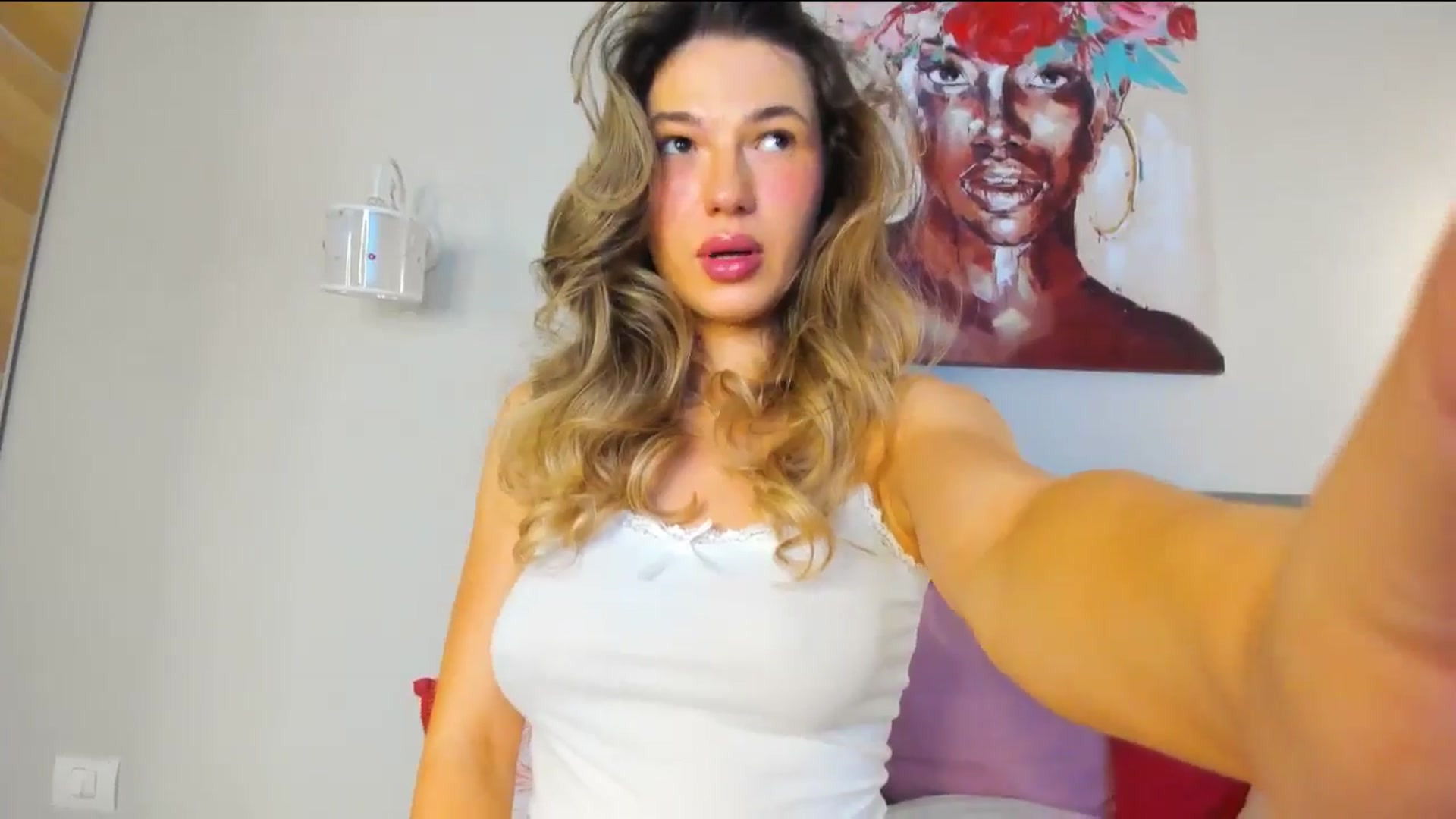 Gallery image thumbnail from Dariadely's myfreecams stream on, 02/26/2026, 19:45 image 16 of 20
