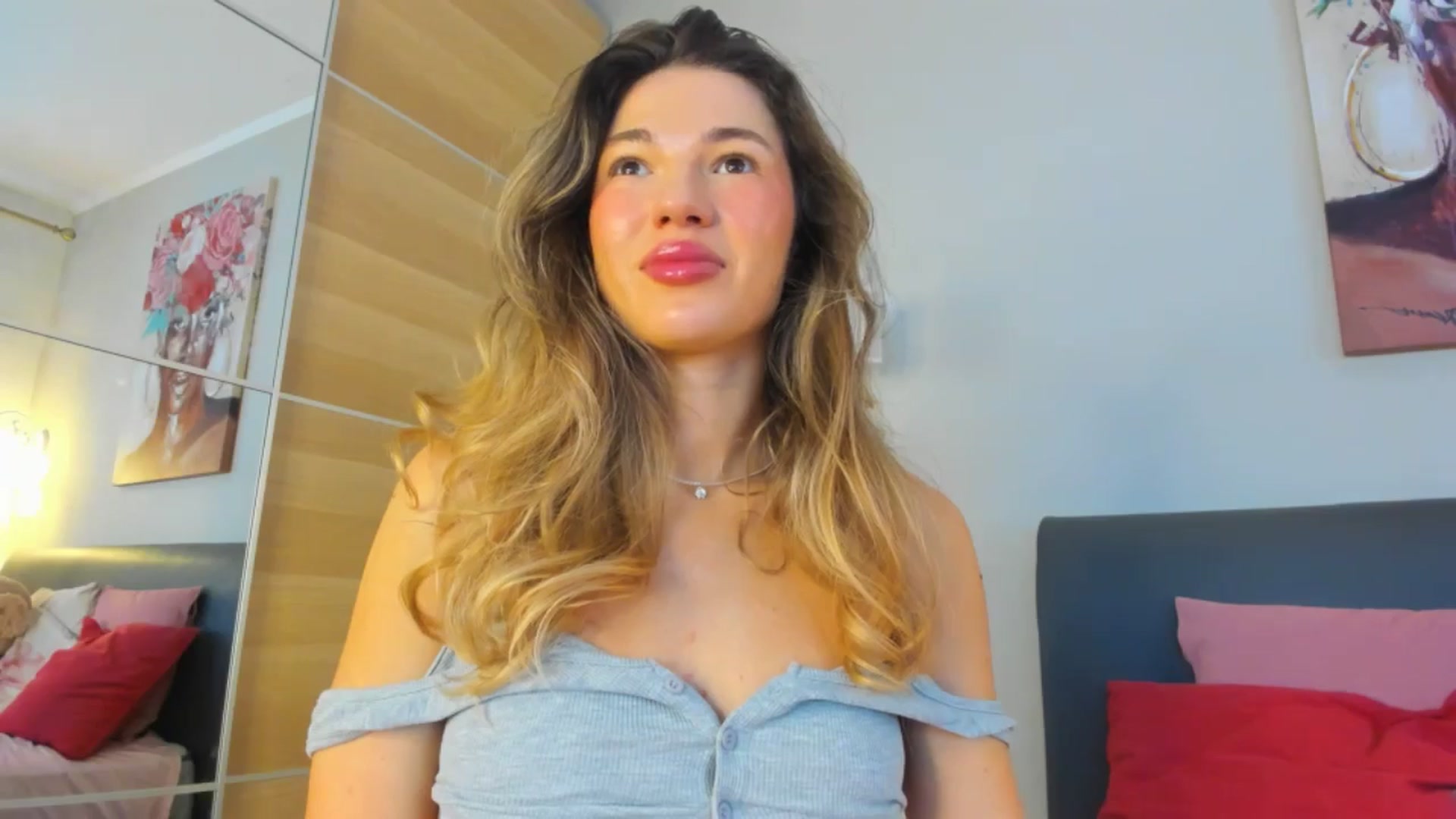 Gallery image thumbnail from Dariadely's myfreecams stream on, 03/04/2026, 08:37 image 3 of 20