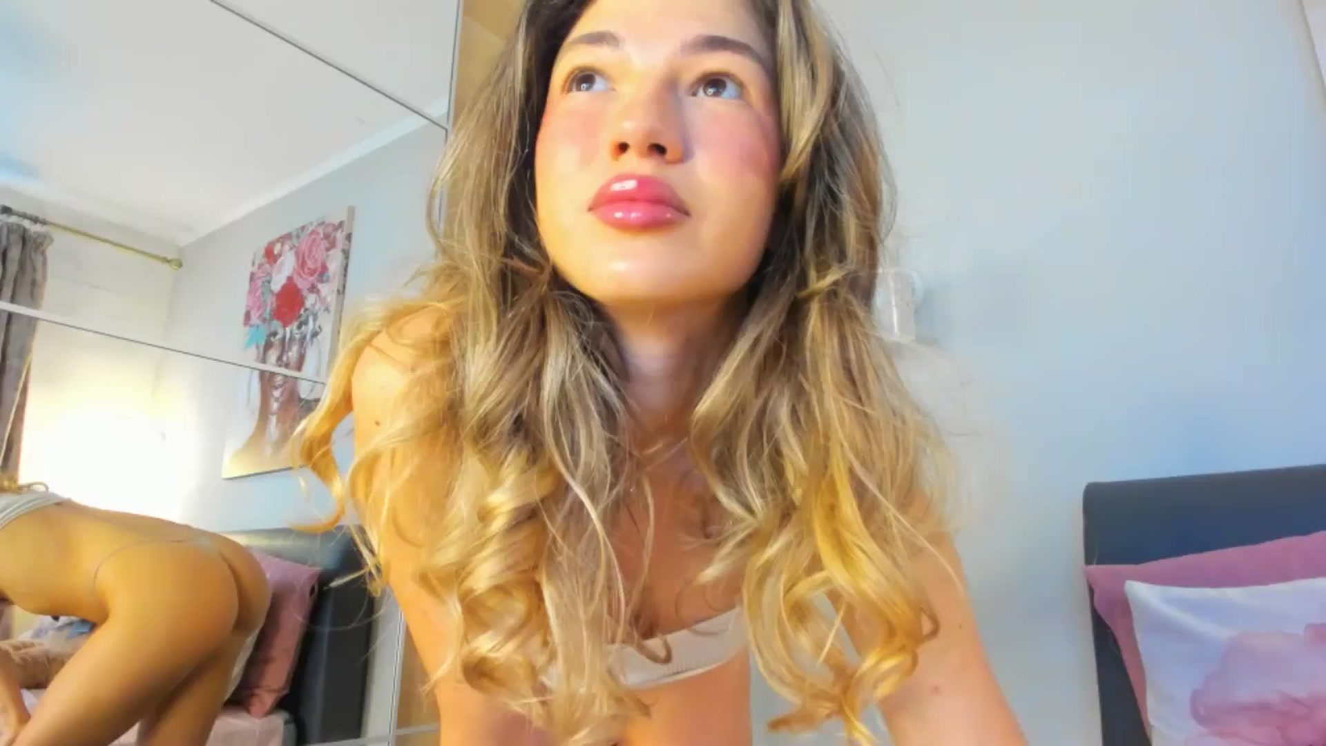 Gallery image thumbnail from Dariadely's myfreecams stream on, 03/06/2026, 08:16 image 4 of 20