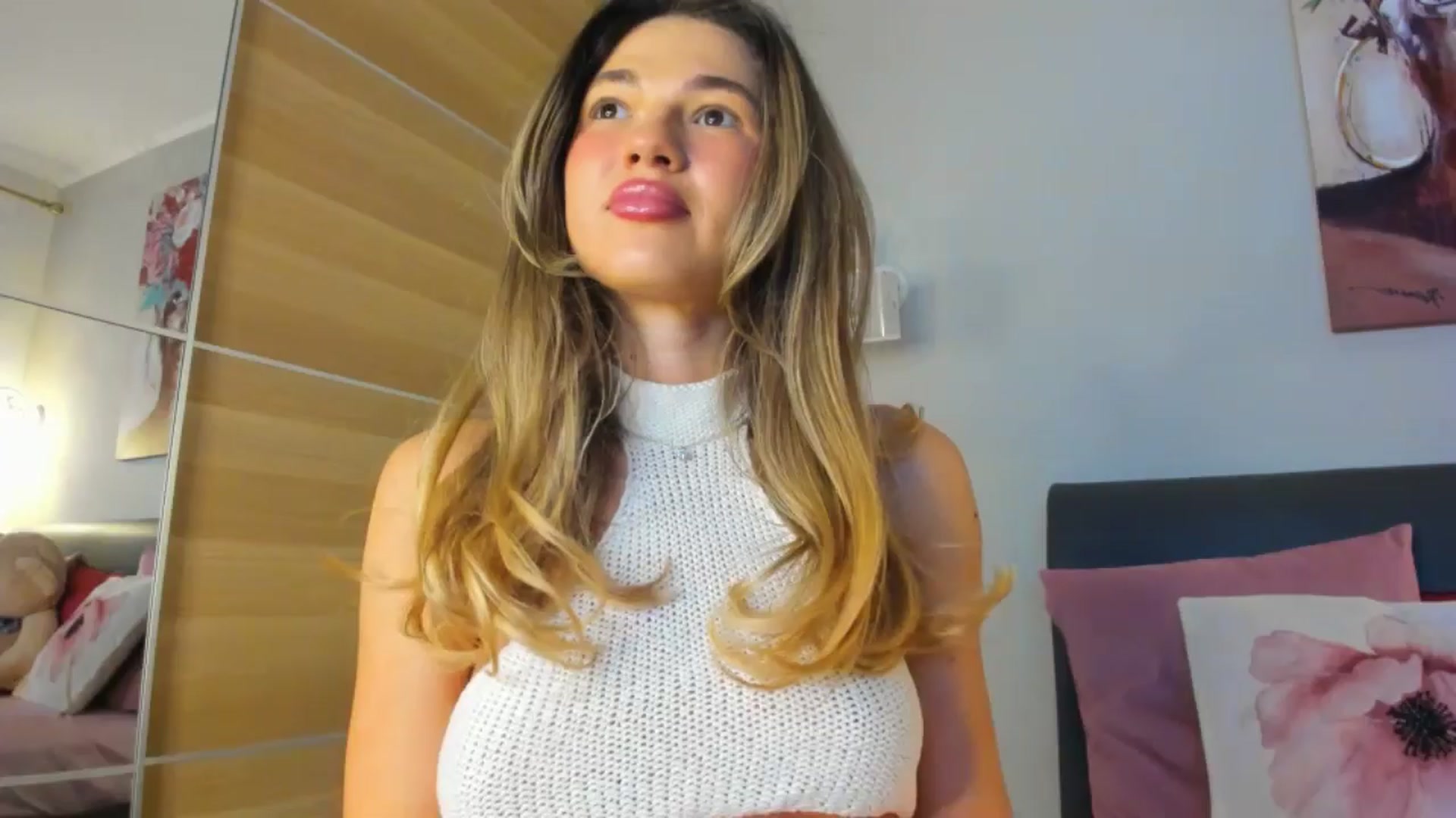 Gallery image thumbnail from Dariadely's myfreecams stream on, 03/08/2026, 18:03 image 8 of 20