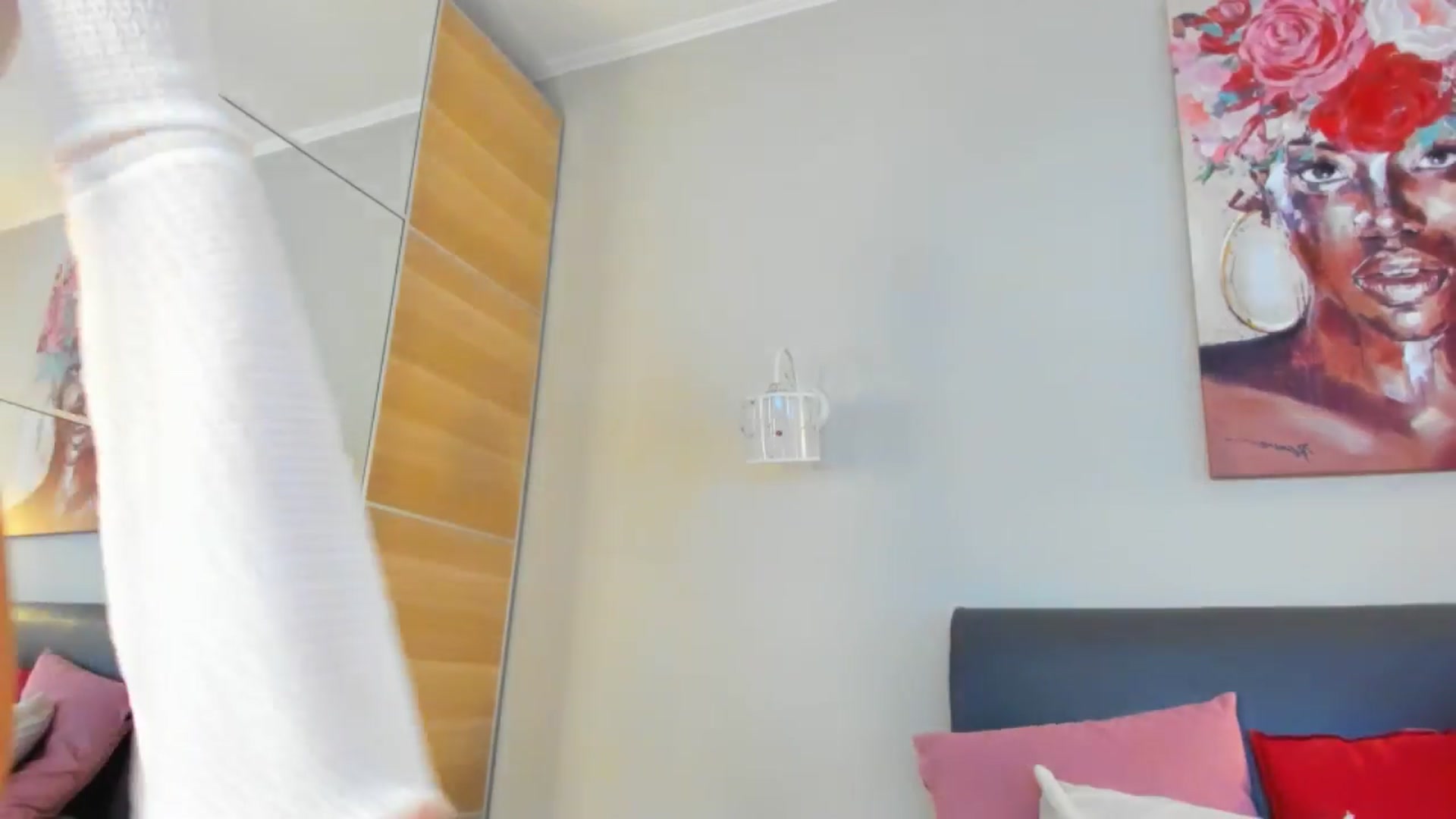 Gallery image thumbnail from Dariadely's myfreecams stream on, 03/10/2026, 10:37 image 15 of 20
