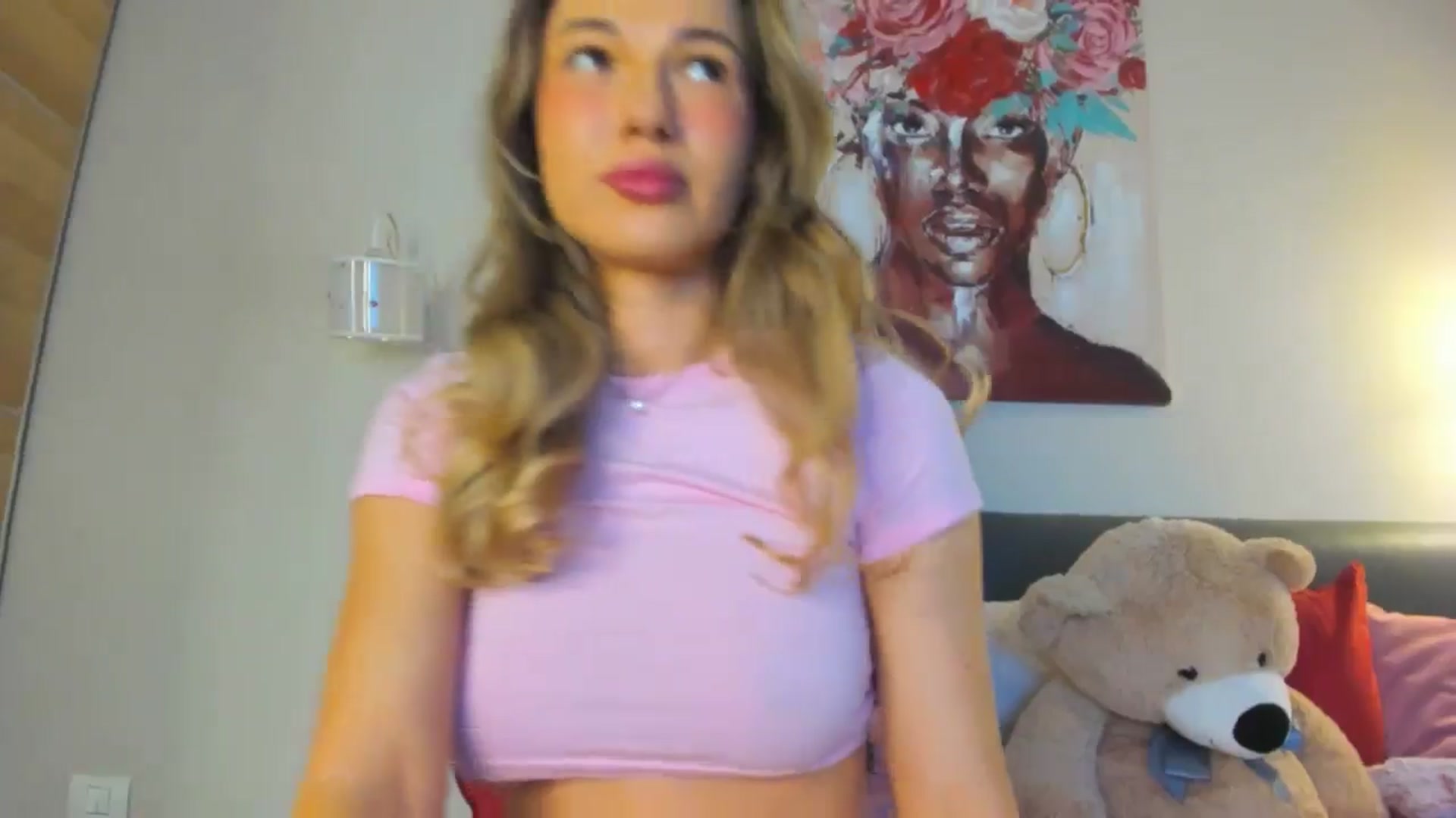 Gallery image thumbnail from Dariadely's myfreecams stream on, 03/24/2026, 16:54 image 19 of 20
