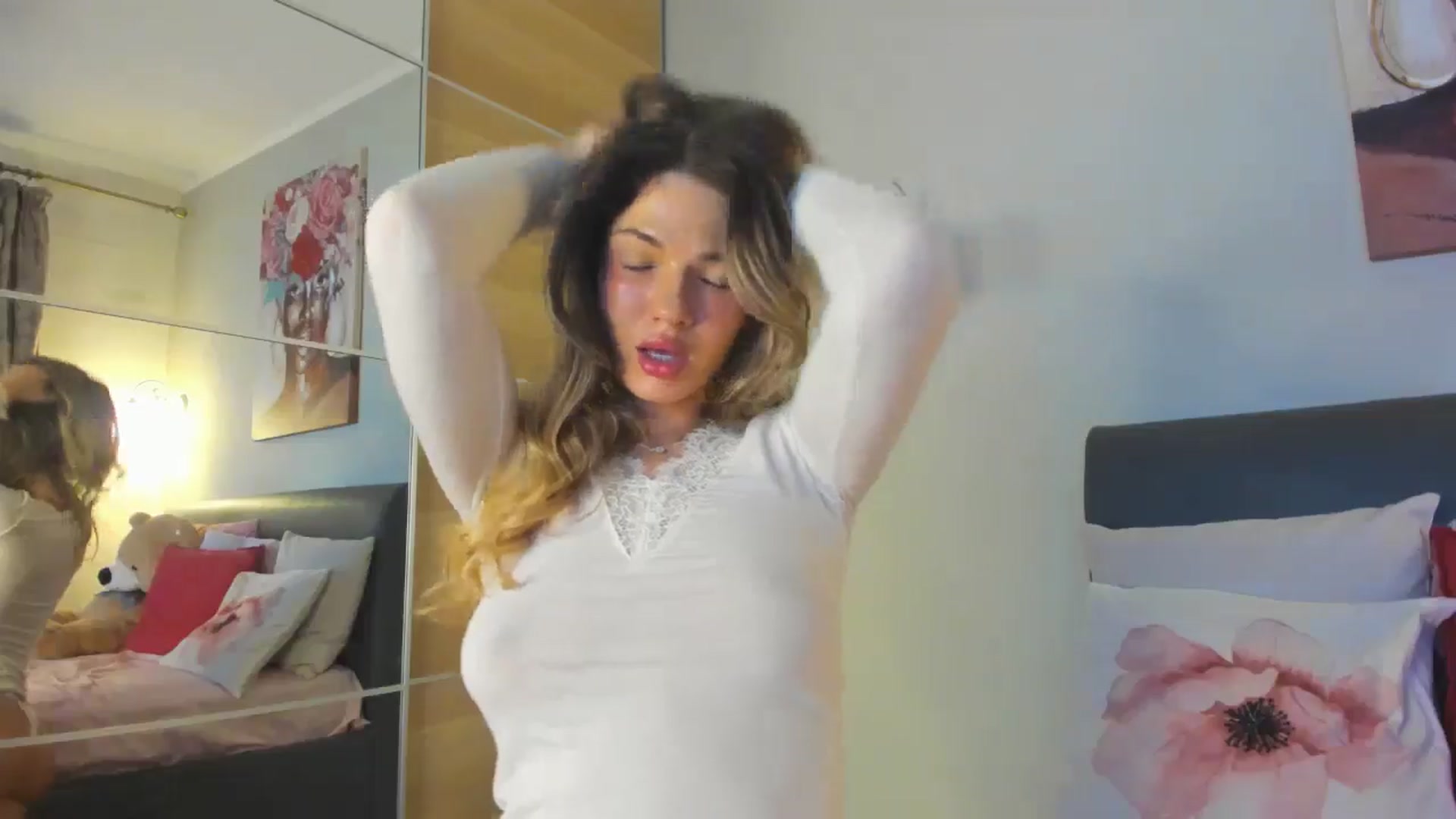 Gallery image thumbnail from Dariadely's myfreecams stream on, 04/02/2026, 17:41 image 11 of 20