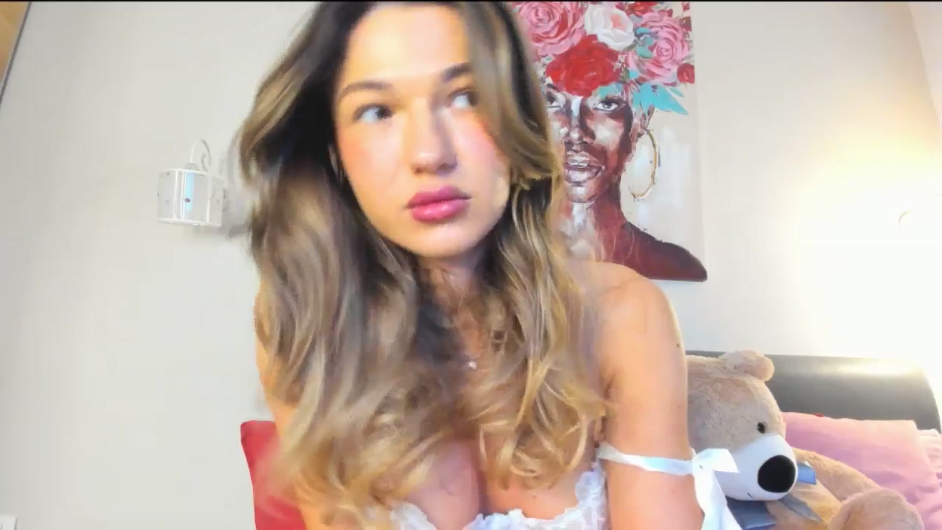Gallery image thumbnail from Dariadely's myfreecams stream on, 04/09/2026, 17:40 image 12 of 20