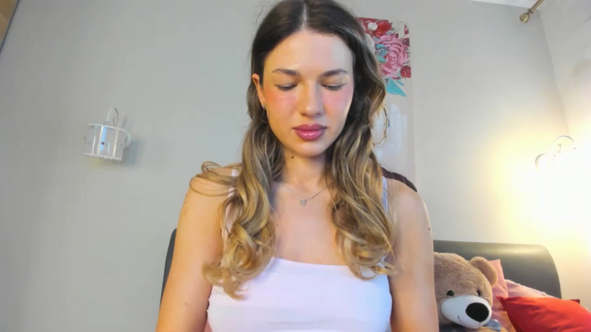 Gallery image thumbnail from Dariadely's myfreecams stream on, 04/16/2026, 07:32 image 2 of 20