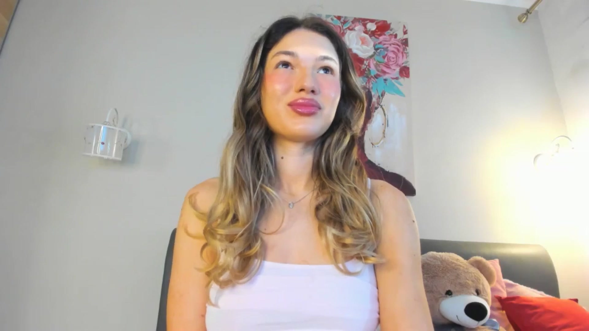 Gallery image thumbnail from Dariadely's myfreecams stream on, 04/16/2026, 07:32 image 3 of 20