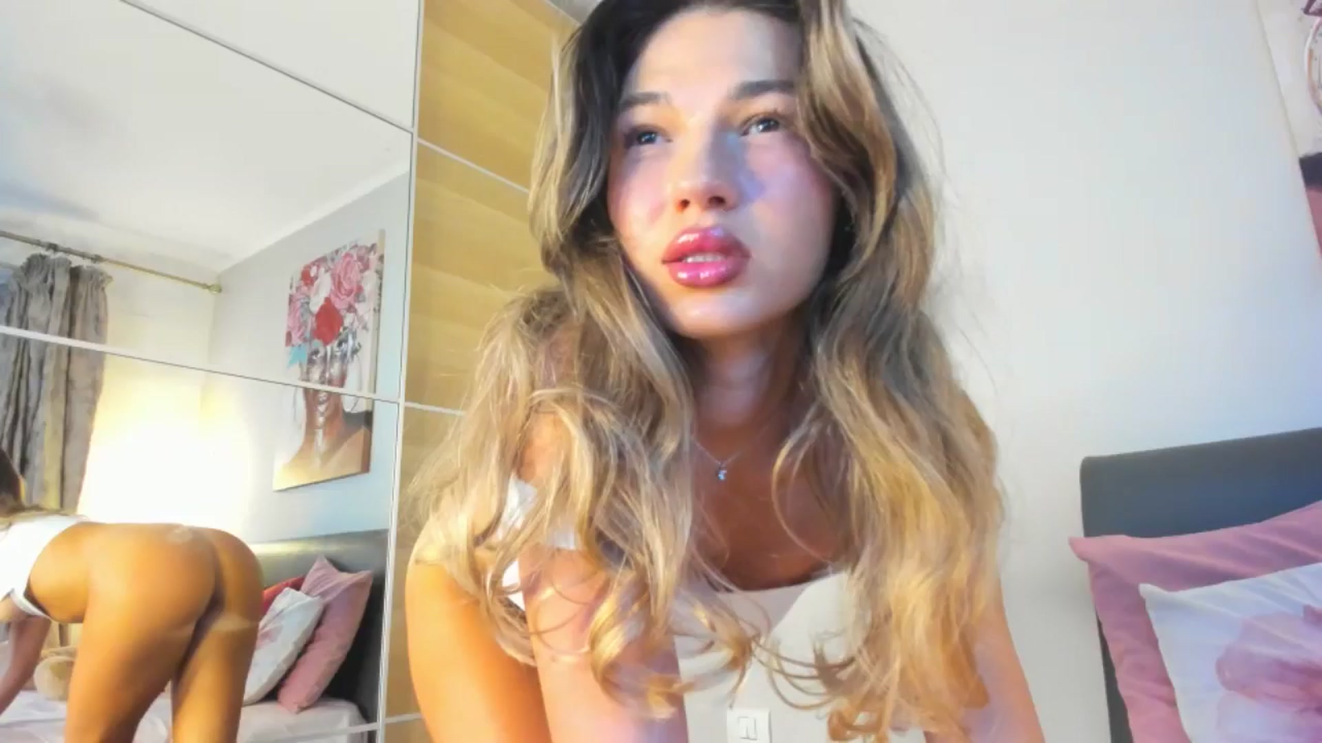 Gallery image thumbnail from Dariadely's myfreecams stream on, 05/03/2026, 16:32 image 1 of 20