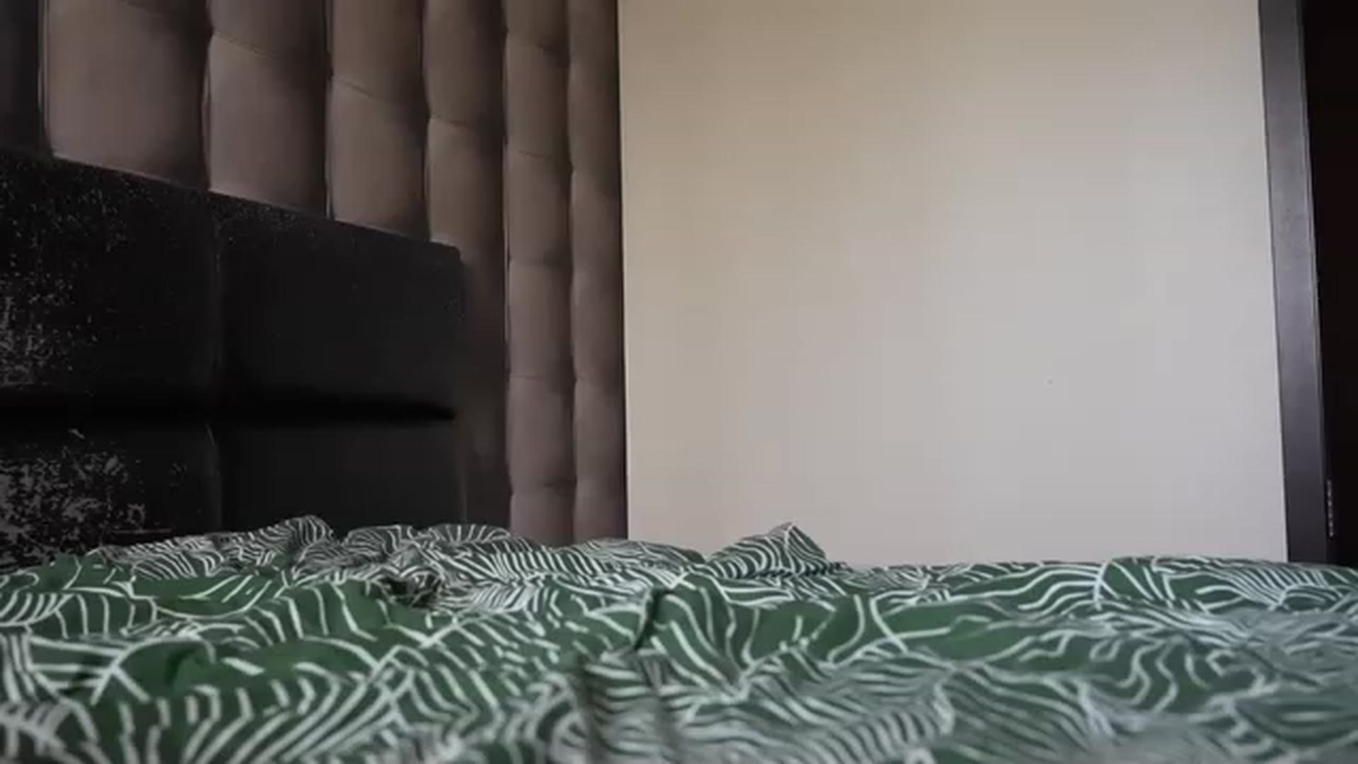 Gallery image thumbnail from DarinDiva's myfreecams stream on, 05/16/2023, 06:32 image 2 of 20