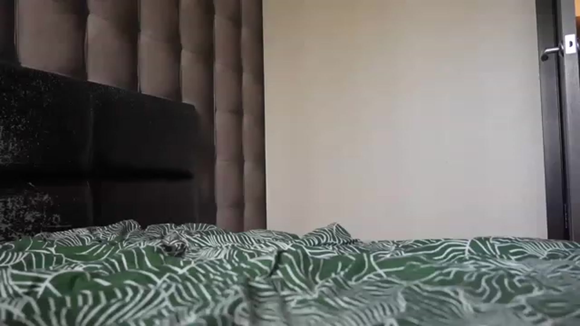 Gallery image thumbnail from DarinDiva's myfreecams stream on, 05/16/2023, 06:32 image 5 of 20