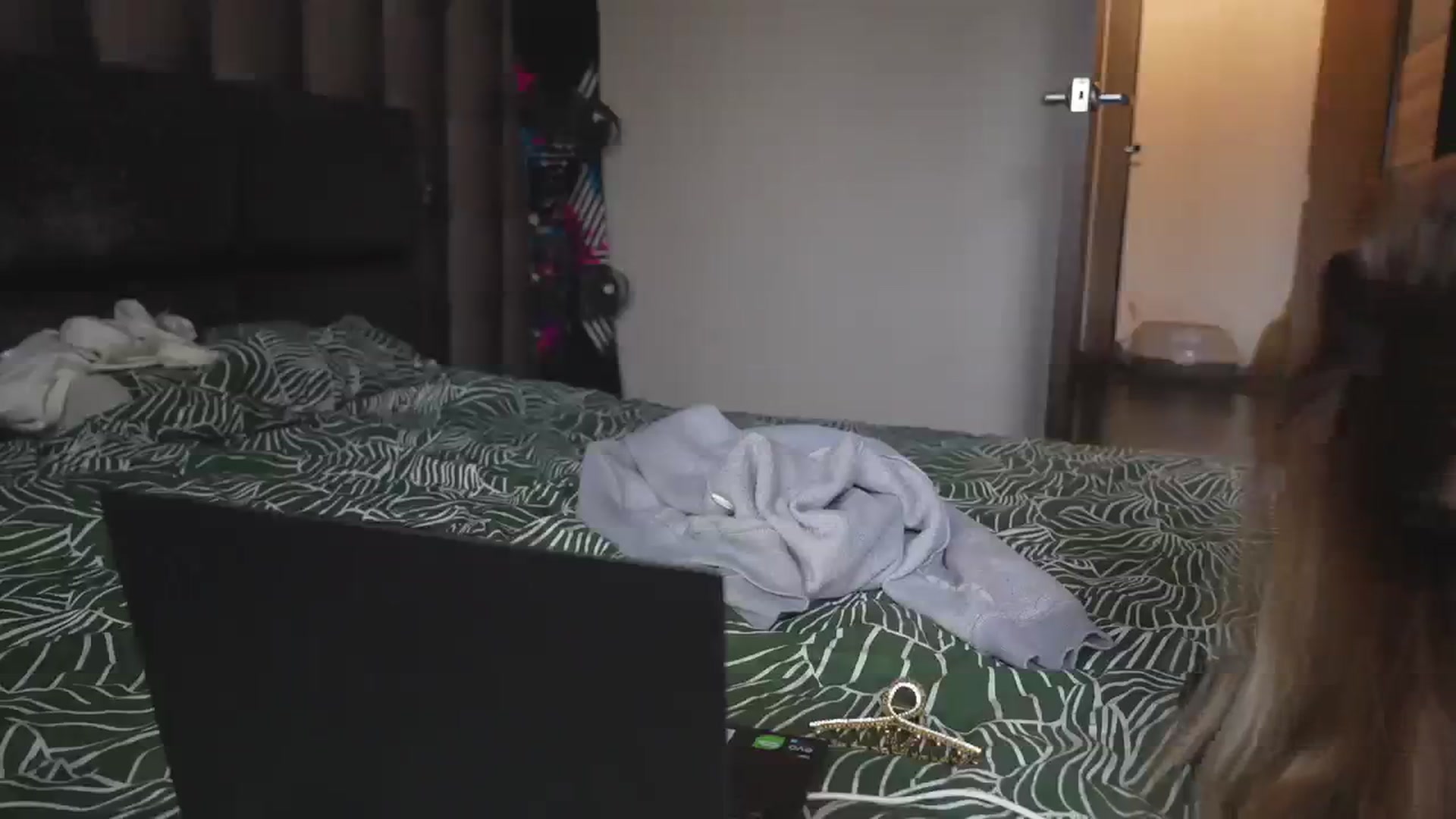 Gallery image thumbnail from DarinDiva's myfreecams stream on, 09/29/2023, 08:56 image 19 of 20