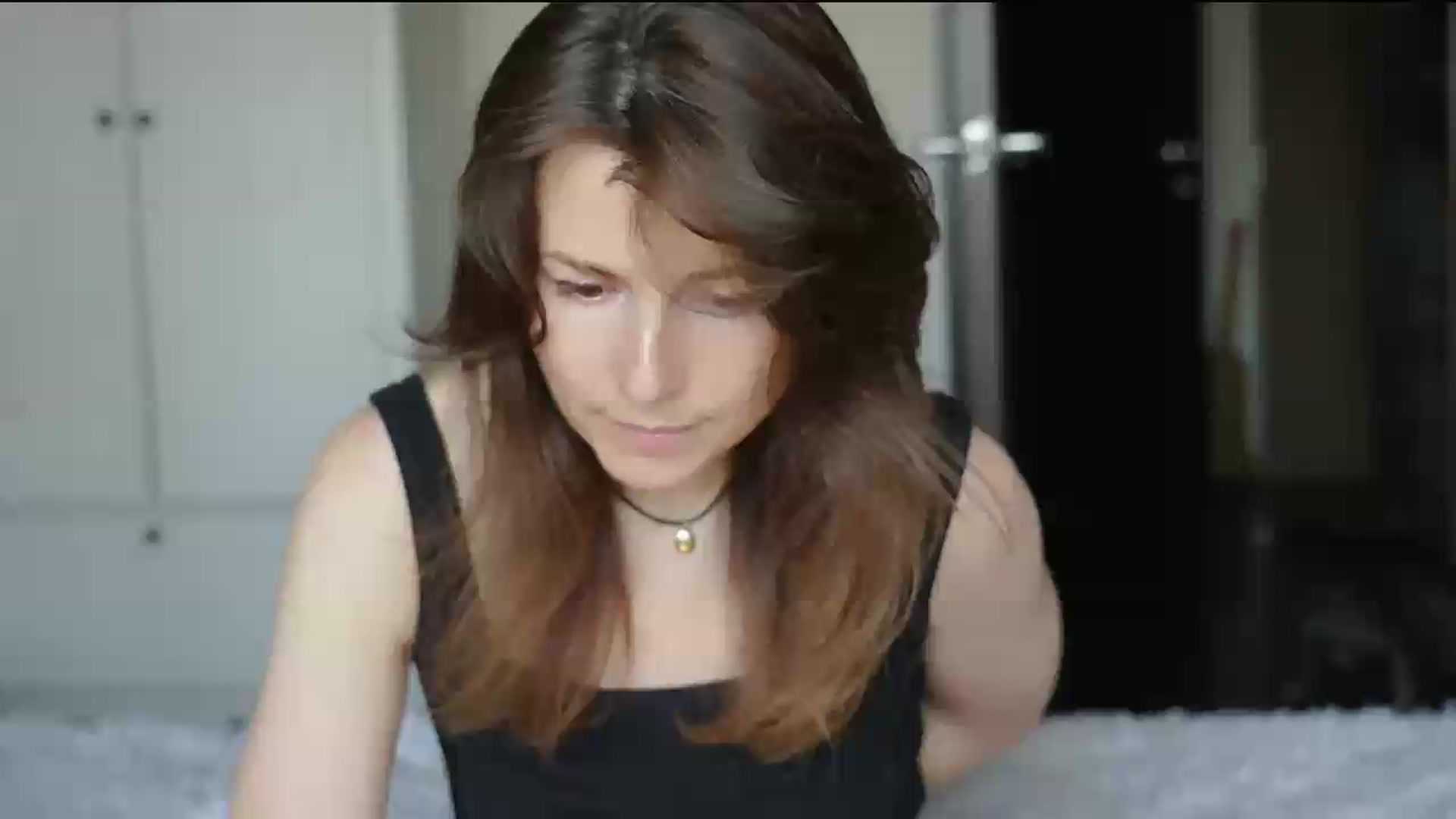 Gallery image thumbnail from DarinDiva's myfreecams stream on, 06/01/2026, 11:03 image 1 of 20