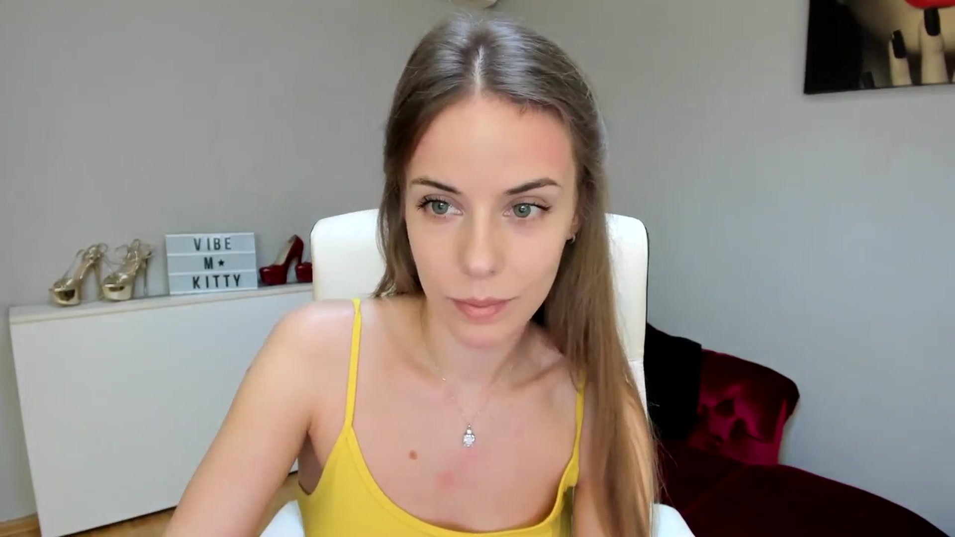 Gallery image thumbnail from DarinaBlum's myfreecams stream on, 01/03/2026, 11:37 image 10 of 20