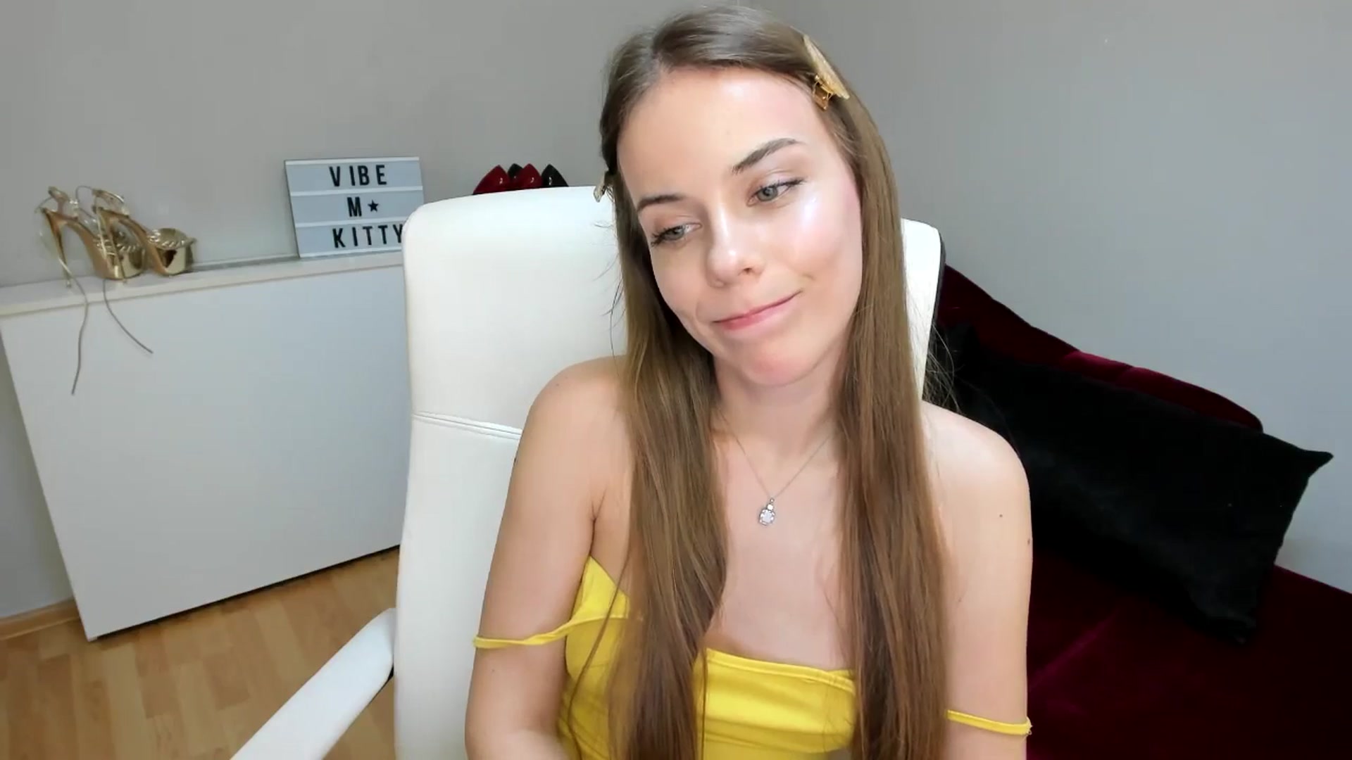 Gallery image thumbnail from DarinaBlum's myfreecams stream on, 01/08/2026, 12:02 image 17 of 20