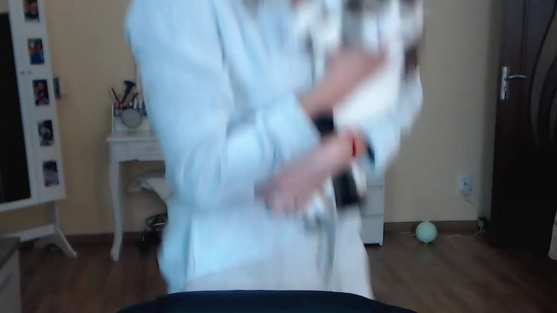 Gallery image thumbnail from DarkArwennie's myfreecams stream on, 11/14/2022, 17:04 image 7 of 20