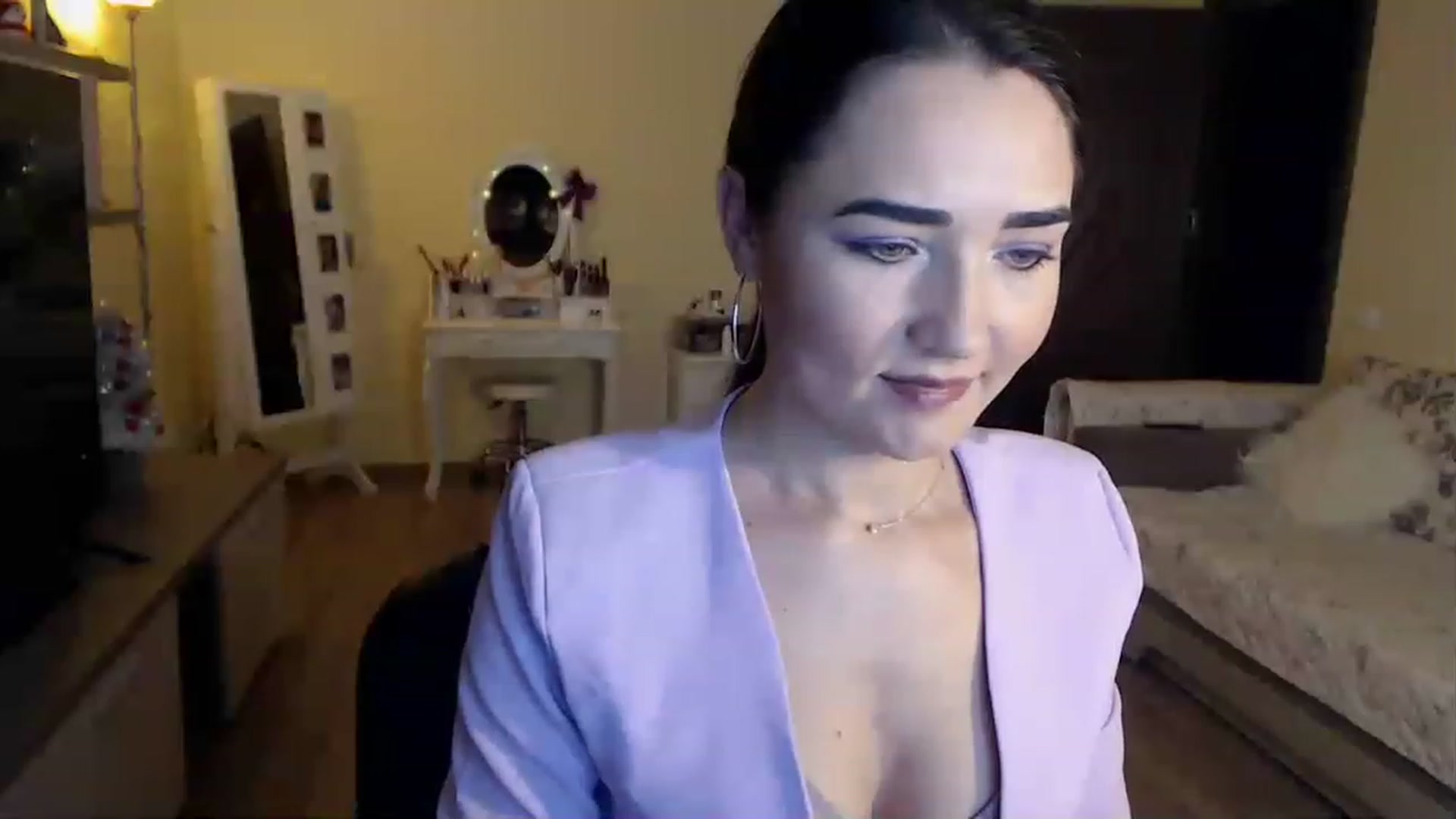 Gallery image thumbnail from DarkArwennie's myfreecams stream on, 01/13/2023, 16:29 image 4 of 20