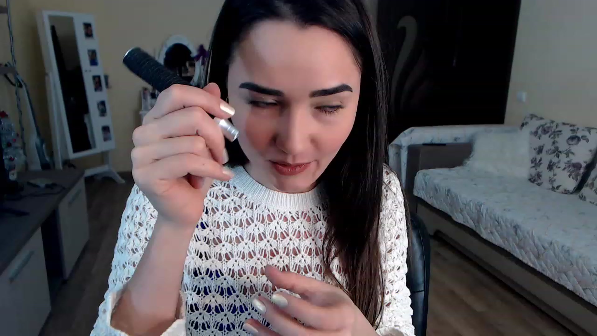 Gallery image thumbnail from DarkArwennie's myfreecams stream on, 01/31/2023, 17:07 image 18 of 20