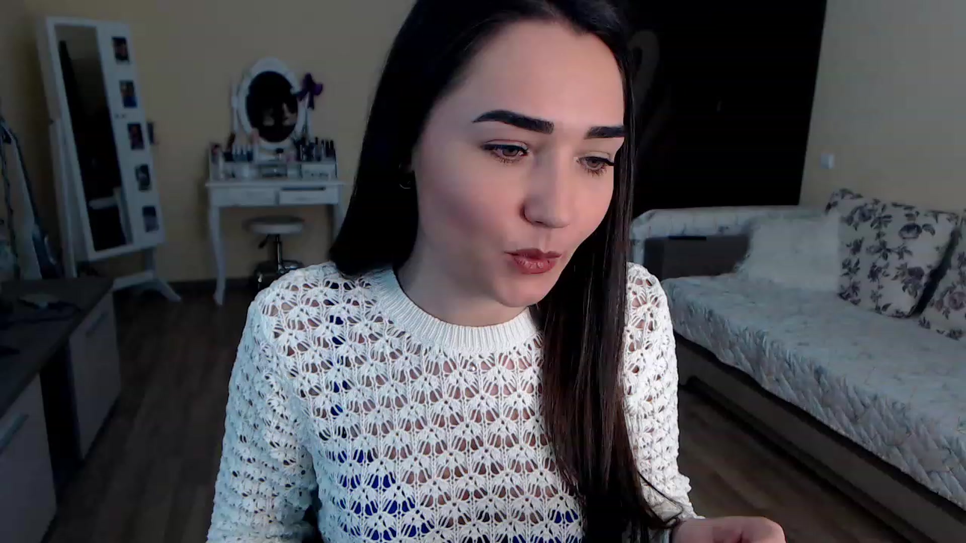 Gallery image thumbnail from DarkArwennie's myfreecams stream on, 01/31/2023, 17:33 image 19 of 20