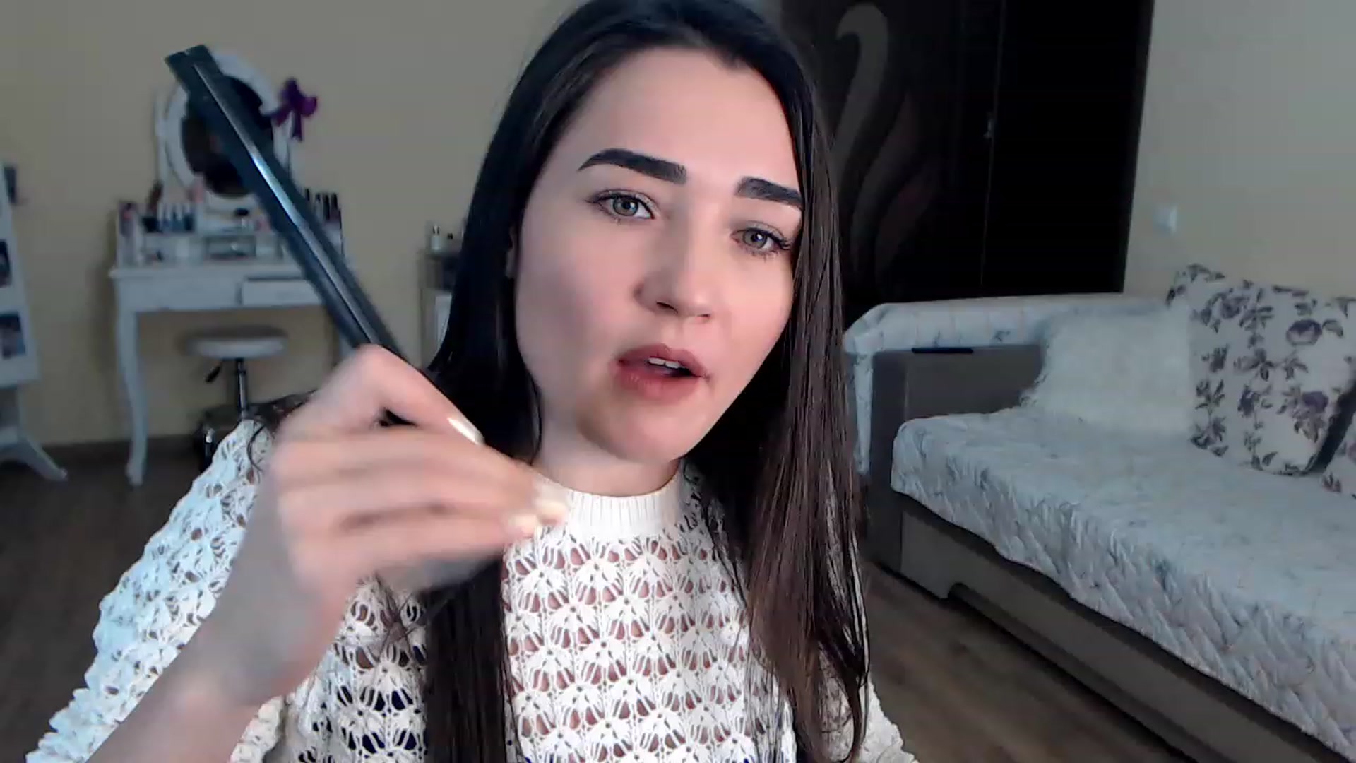 Gallery image thumbnail from DarkArwennie's myfreecams stream on, 01/31/2023, 17:33 image 2 of 20