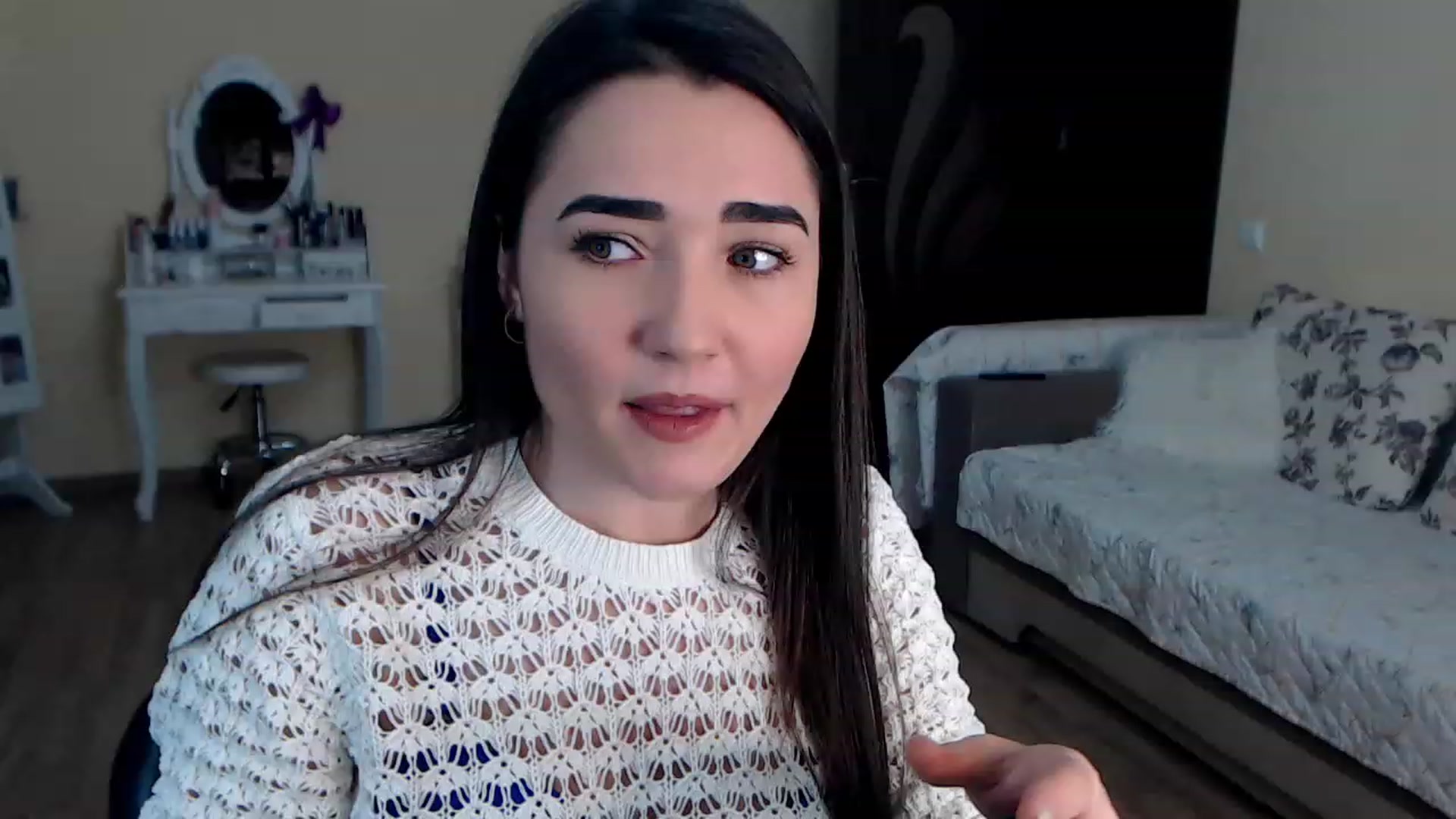 Gallery image thumbnail from DarkArwennie's myfreecams stream on, 01/31/2023, 17:33 image 10 of 20