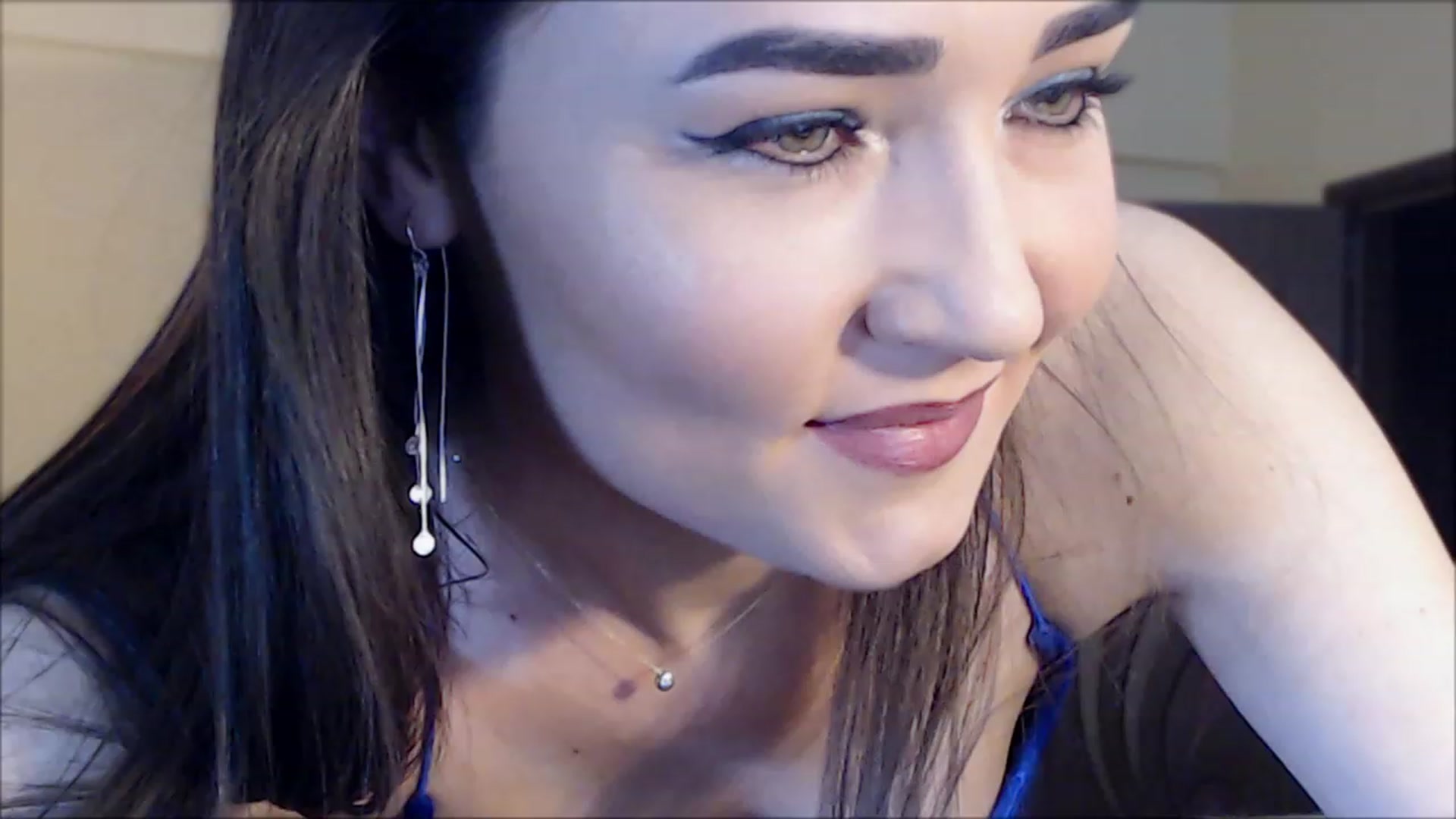 Gallery image thumbnail from DarkArwennie's myfreecams stream on, 02/14/2023, 17:04 image 7 of 20