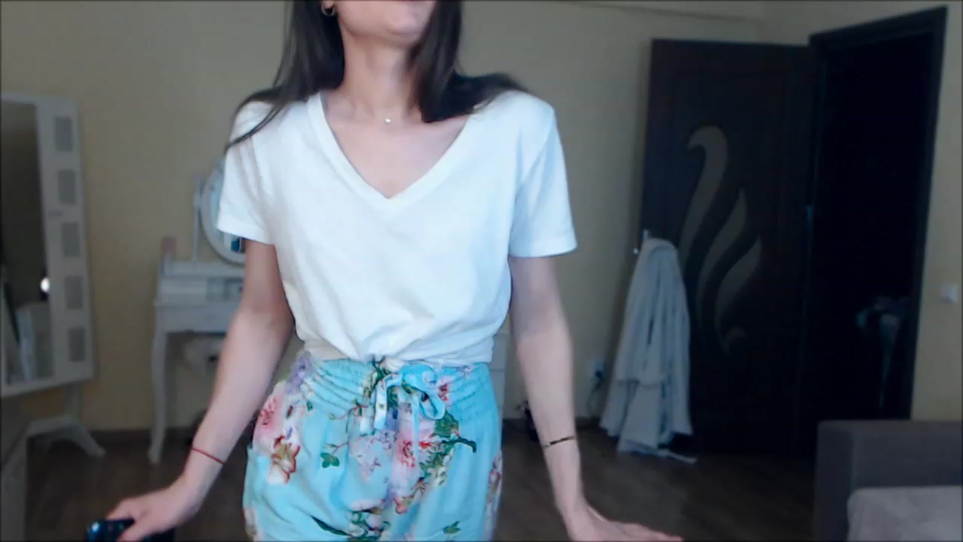 Gallery image thumbnail from DarkArwennie's myfreecams stream on, 05/23/2023, 18:19 image 13 of 20