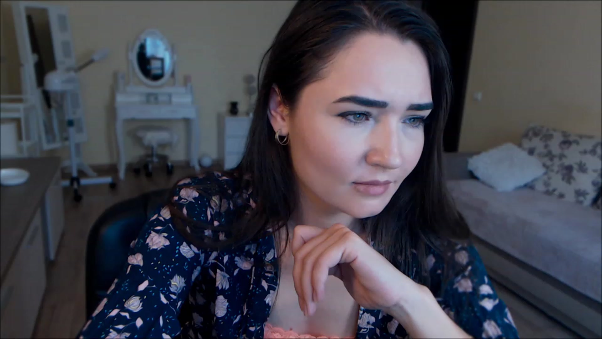 Gallery image thumbnail from DarkArwennie's myfreecams stream on, 06/20/2023, 11:58 image 12 of 20