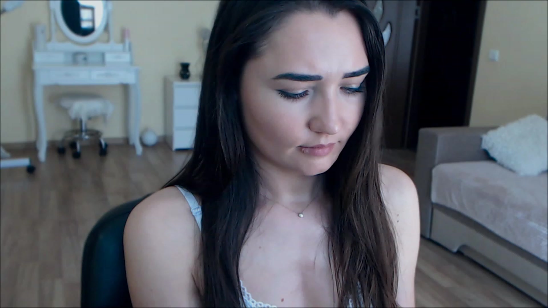 Gallery image thumbnail from DarkArwennie's myfreecams stream on, 06/20/2023, 14:44 image 10 of 20