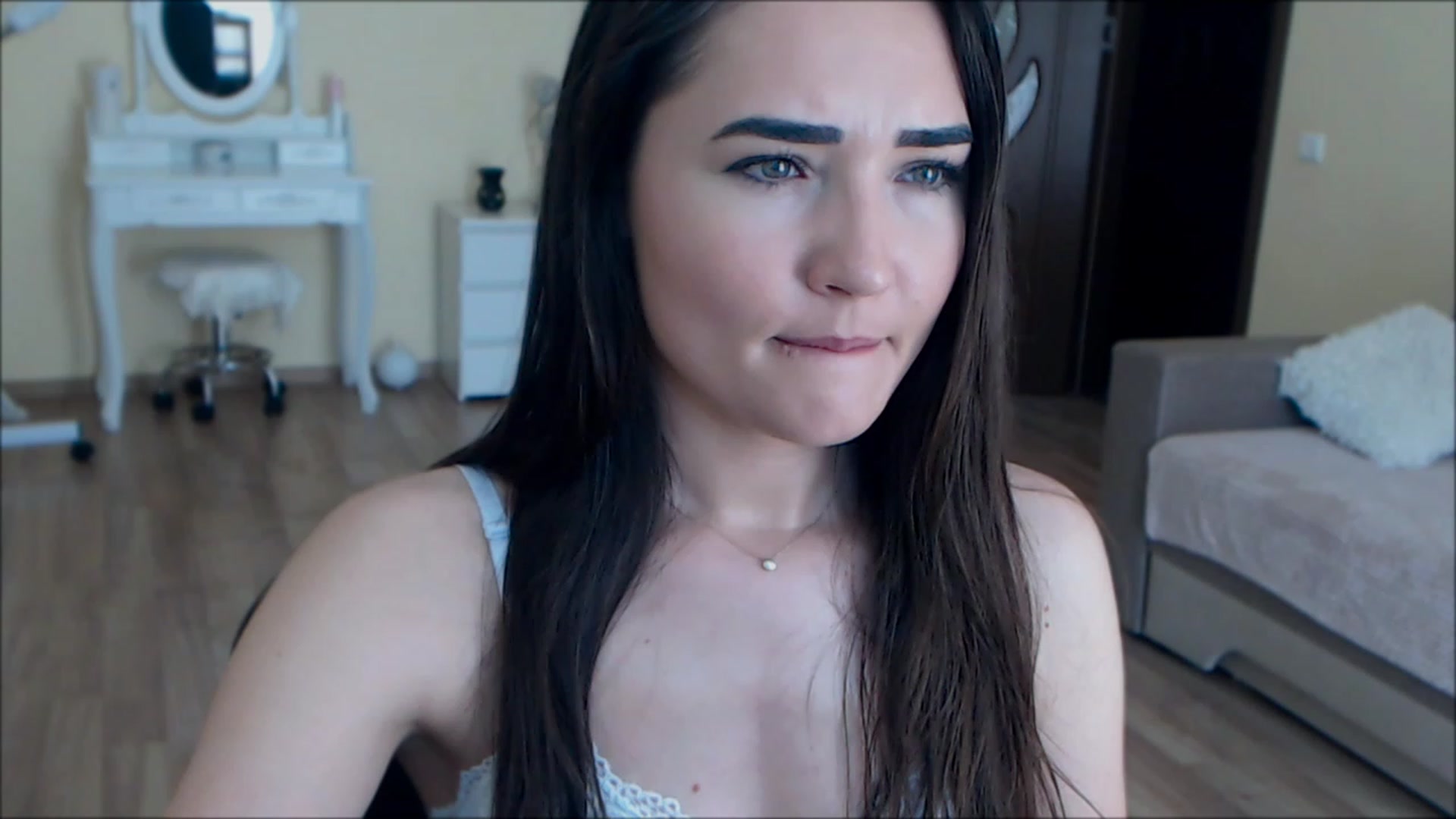 Gallery image thumbnail from DarkArwennie's myfreecams stream on, 06/20/2023, 14:44 image 1 of 20