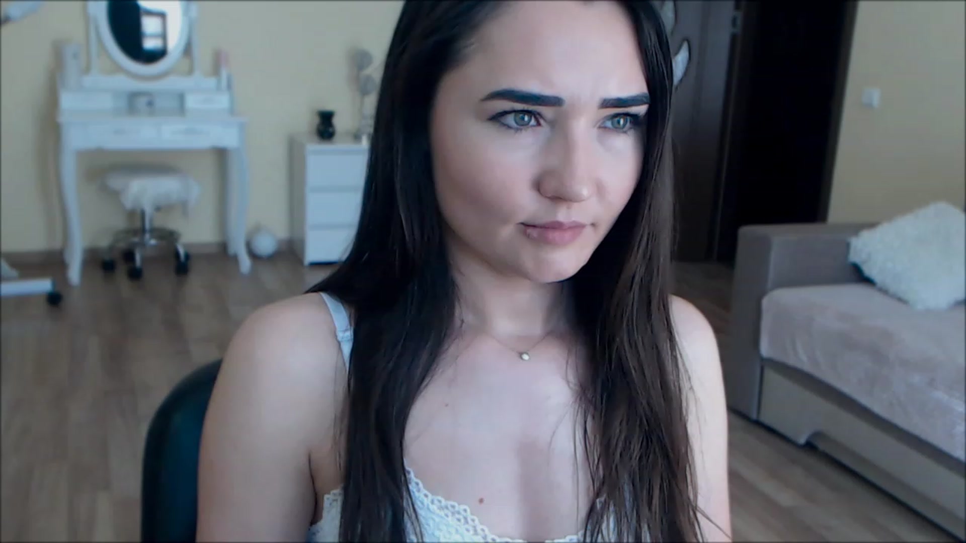 Gallery image thumbnail from DarkArwennie's myfreecams stream on, 06/20/2023, 14:44 image 9 of 20