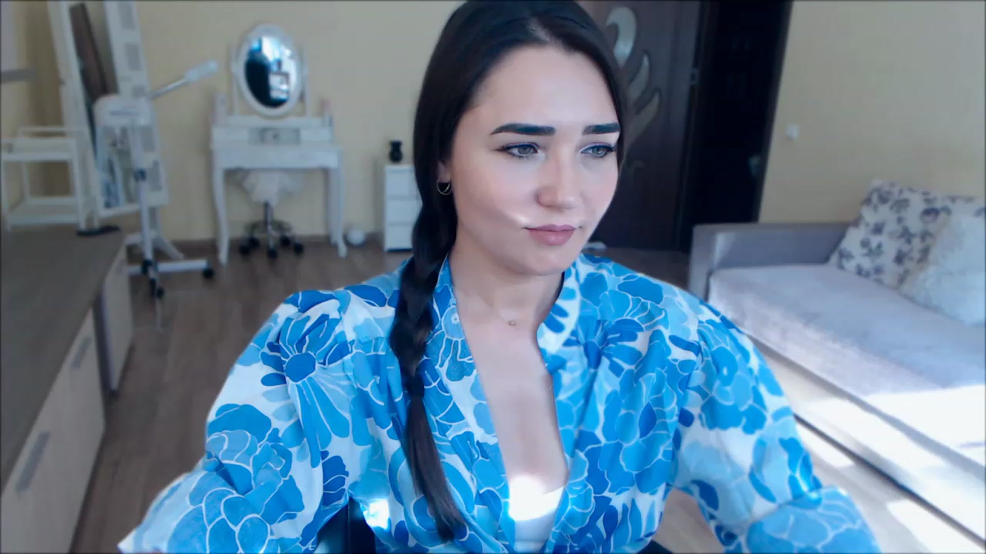 Gallery image thumbnail from DarkArwennie's myfreecams stream on, 06/27/2023, 15:45 image 7 of 20