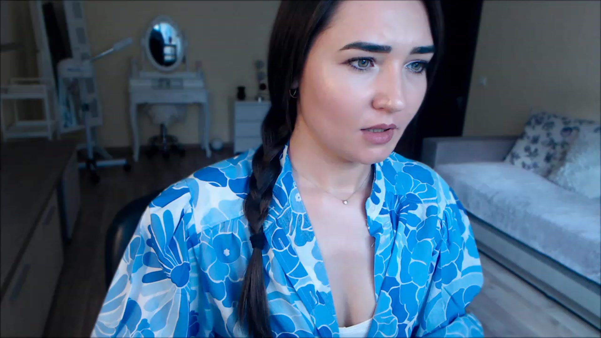 Gallery image thumbnail from DarkArwennie's myfreecams stream on, 06/27/2023, 15:45 image 19 of 20