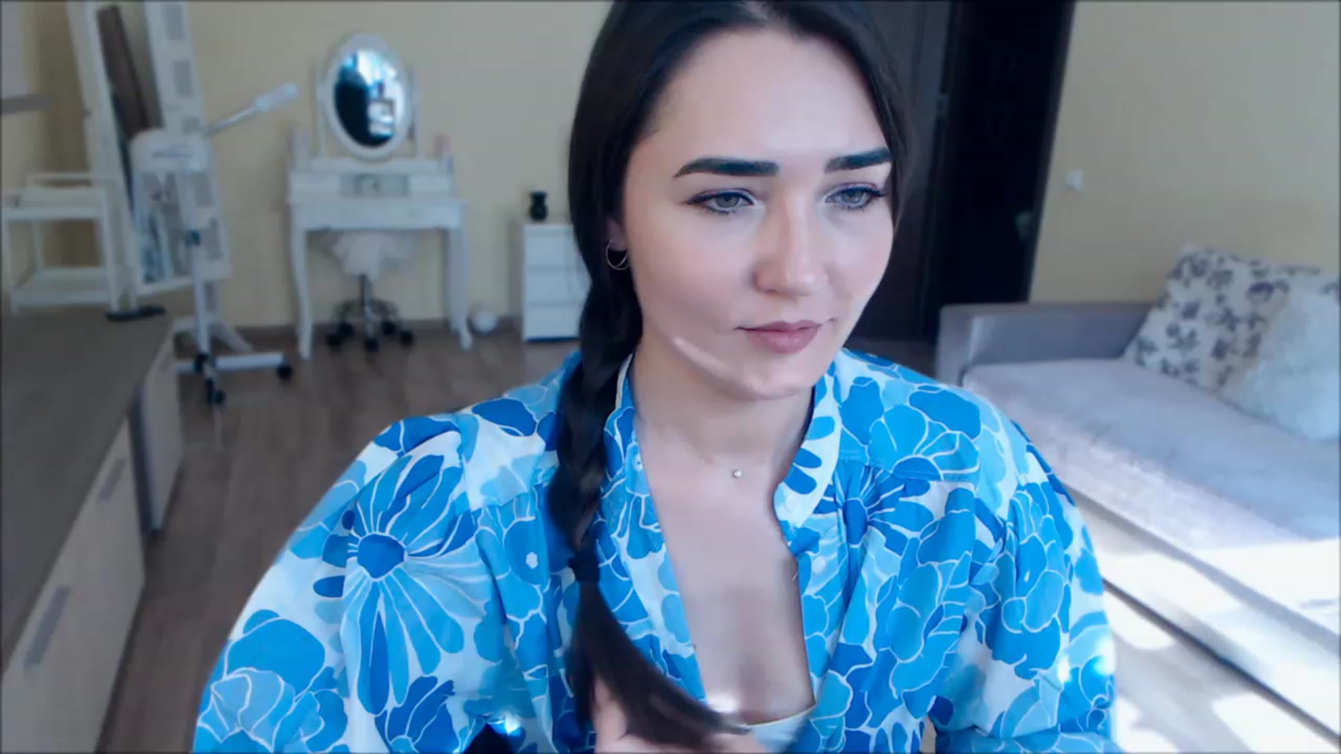 Gallery image thumbnail from DarkArwennie's myfreecams stream on, 06/27/2023, 15:45 image 6 of 20
